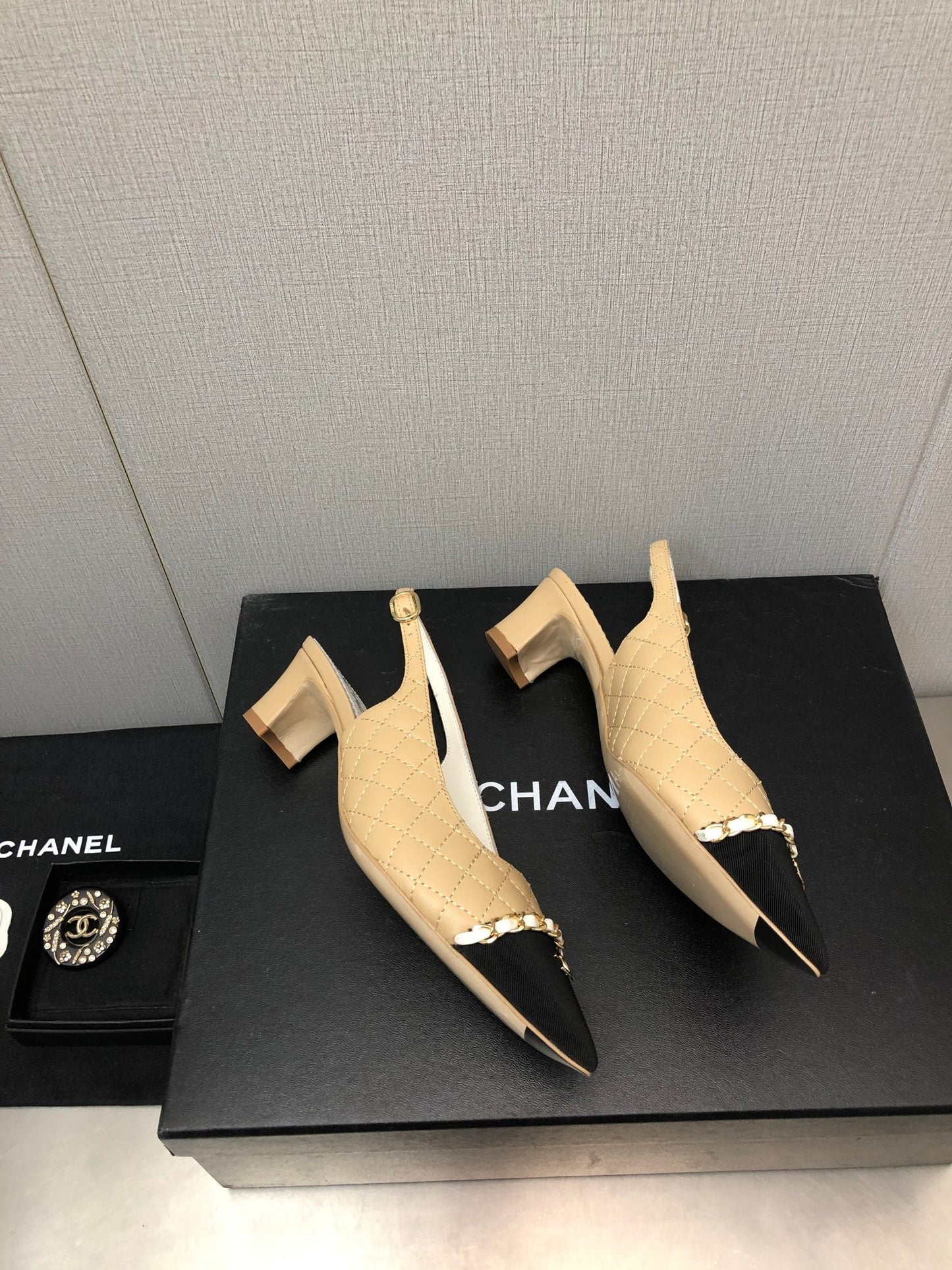 Luxury Shoes Sandals - CHL - 885