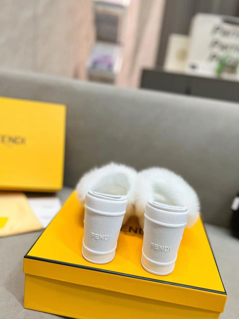 Luxury Shoes - FED - 185