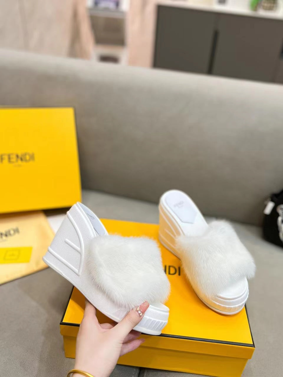 Luxury Shoes - FED - 140