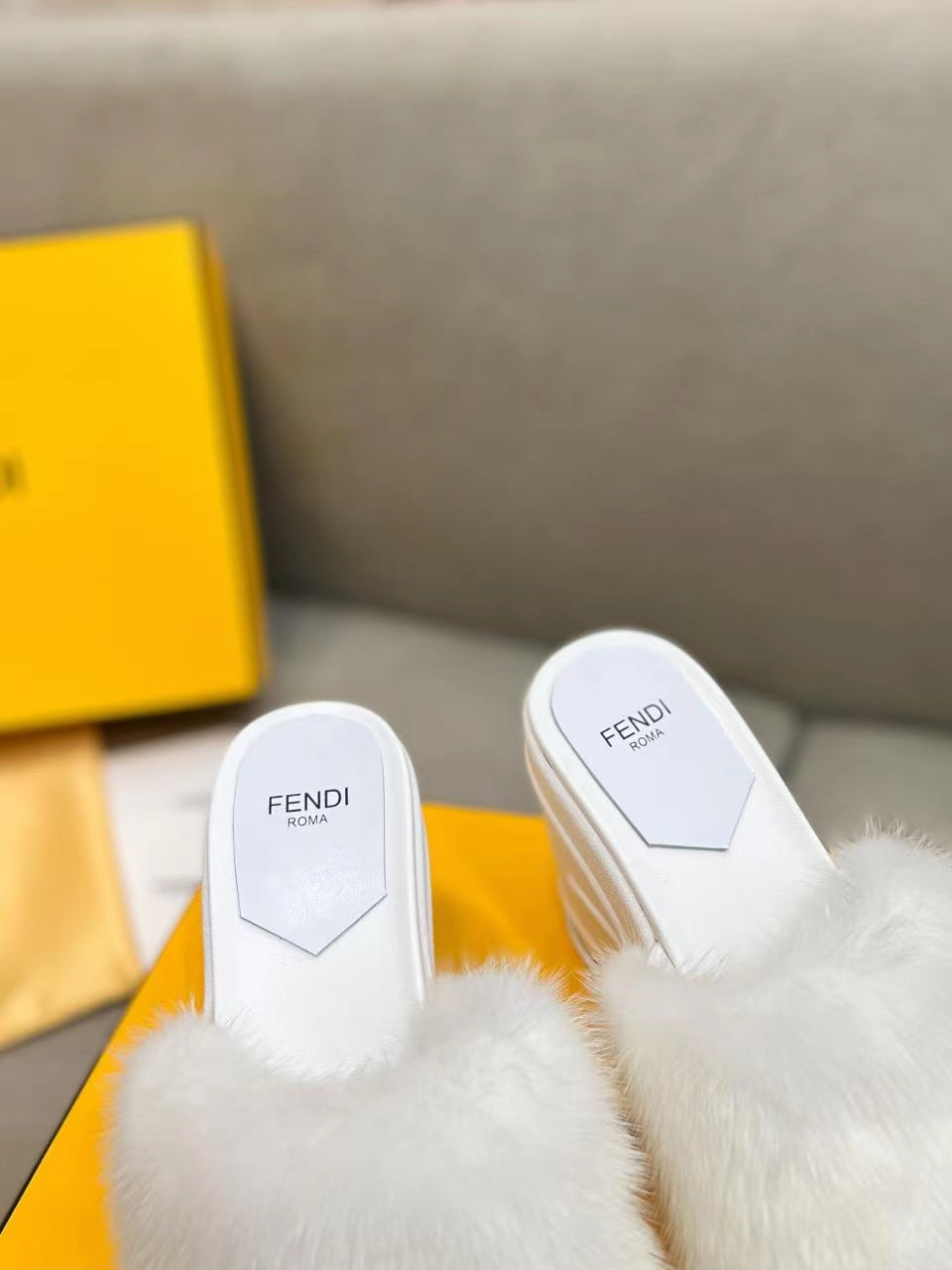 Luxury Shoes - FED - 185