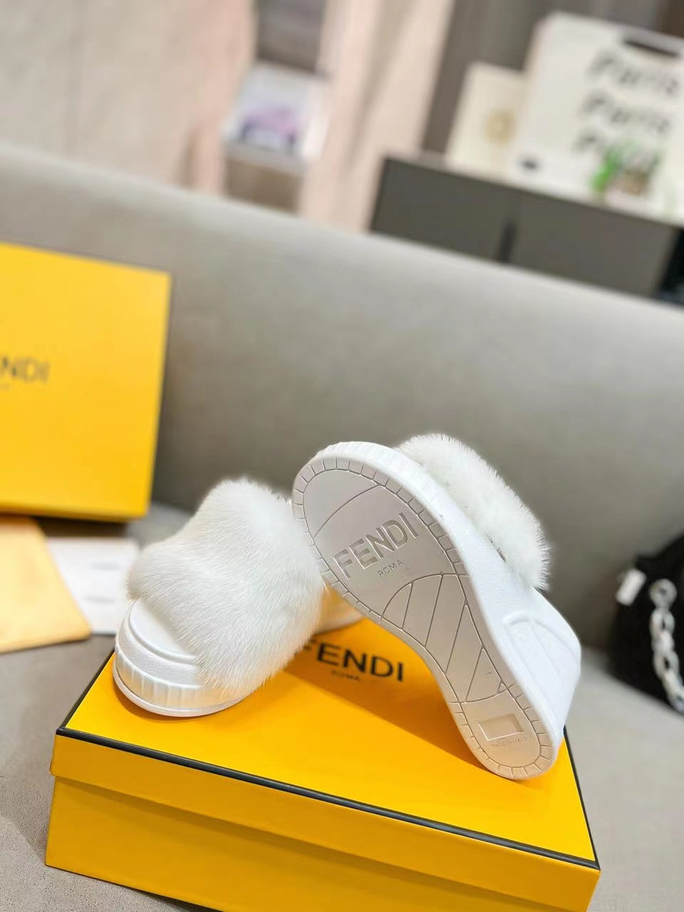 Luxury Shoes - FED - 185