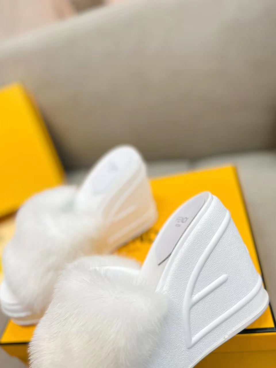 Luxury Shoes - FED - 185