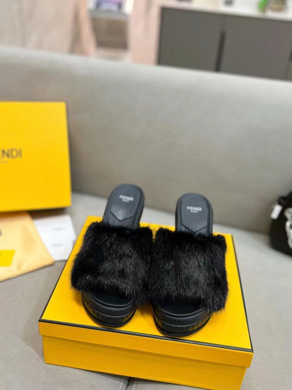 Luxury Shoes - FED - 141