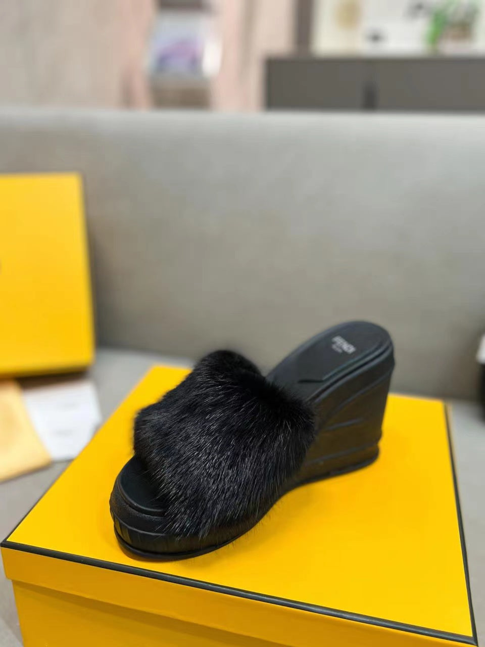 Luxury Shoes - FED - 184