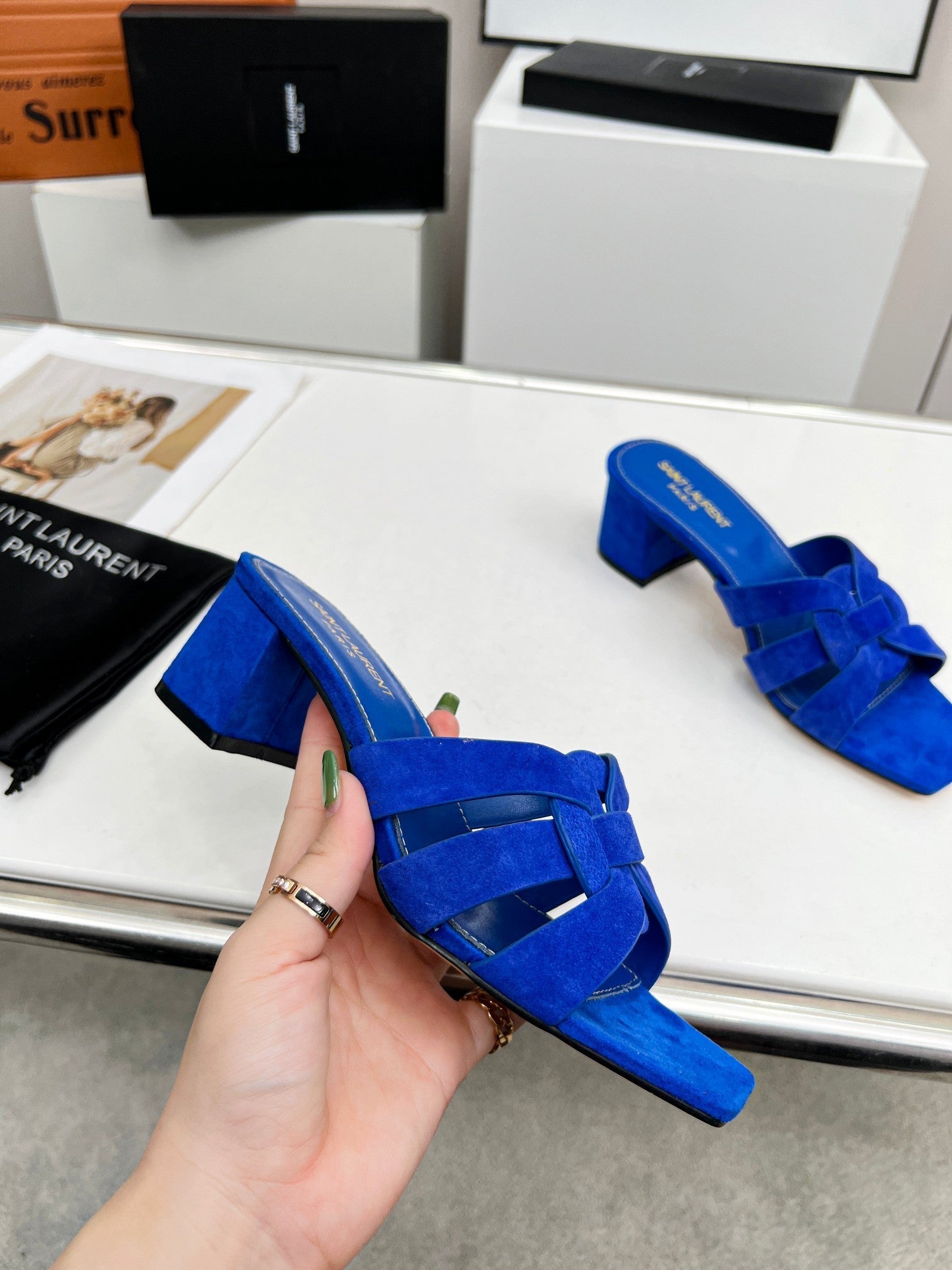 Luxury Shoes Sandals - SL - 220