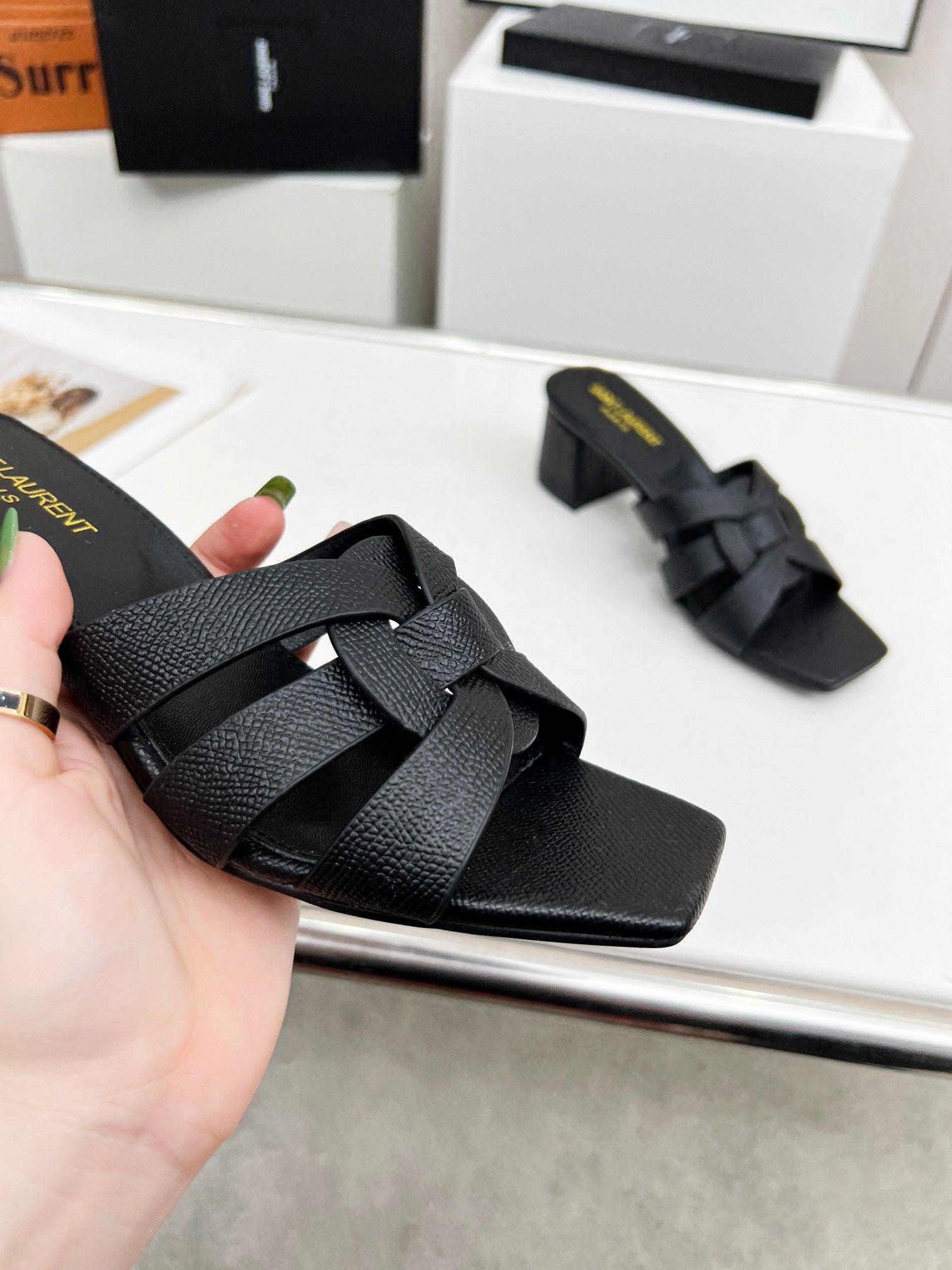 Luxury Shoes Sandals - SL - 215