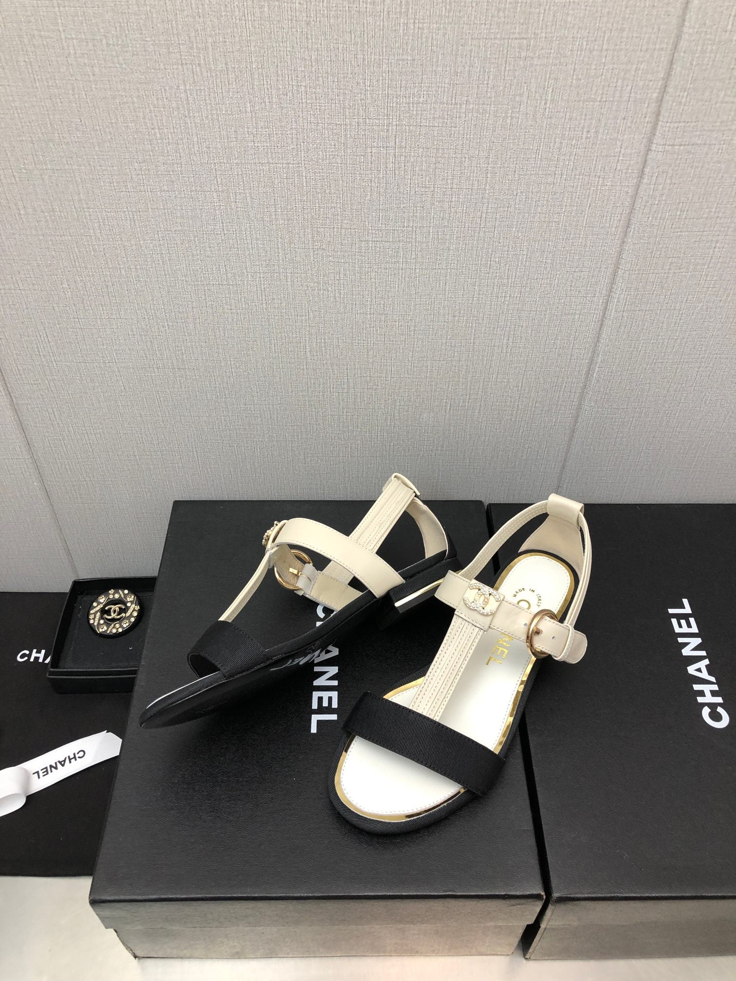 Luxury Shoes Sandals - CHL - 764