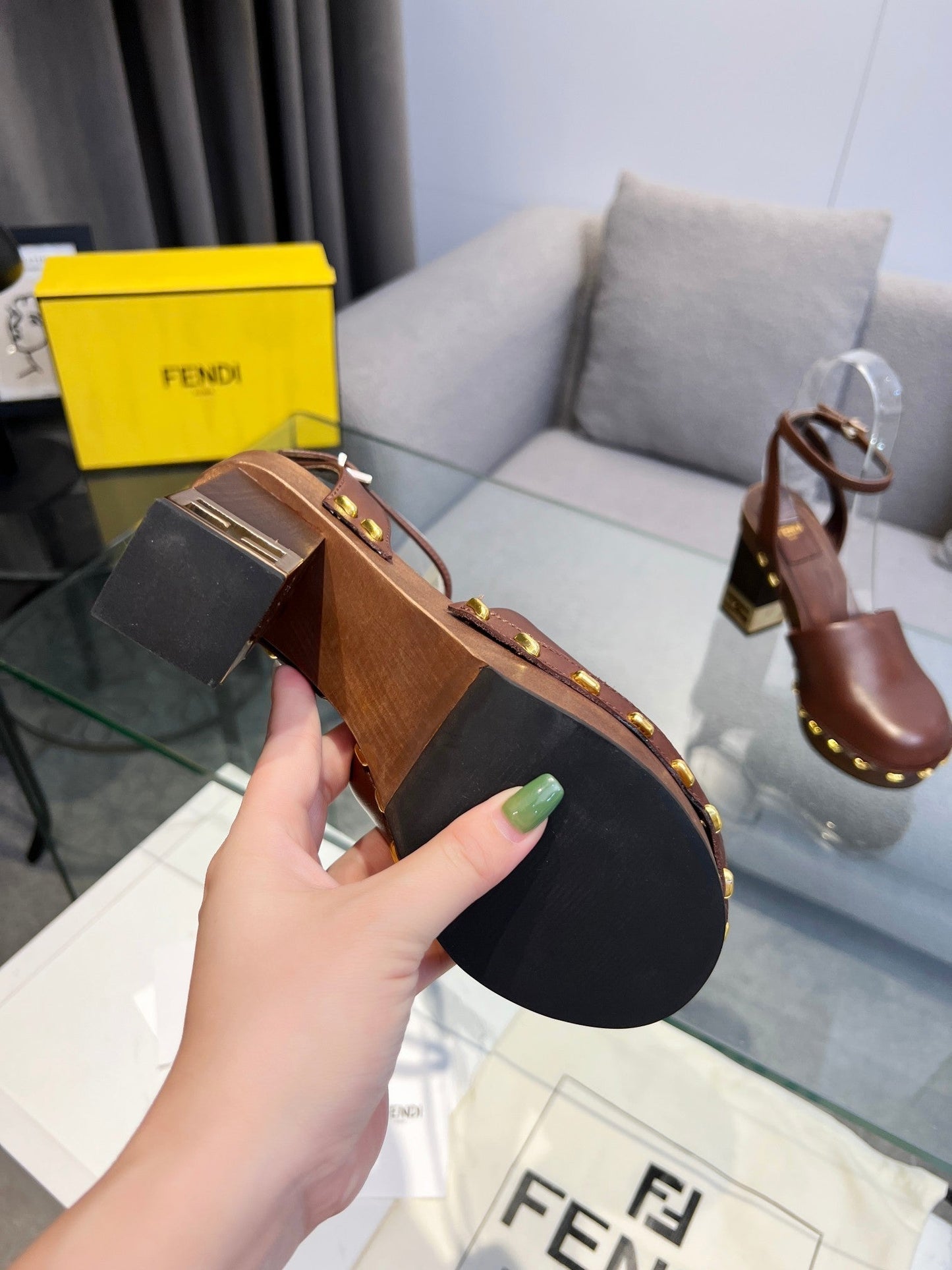 Luxury Shoes - FED - 181