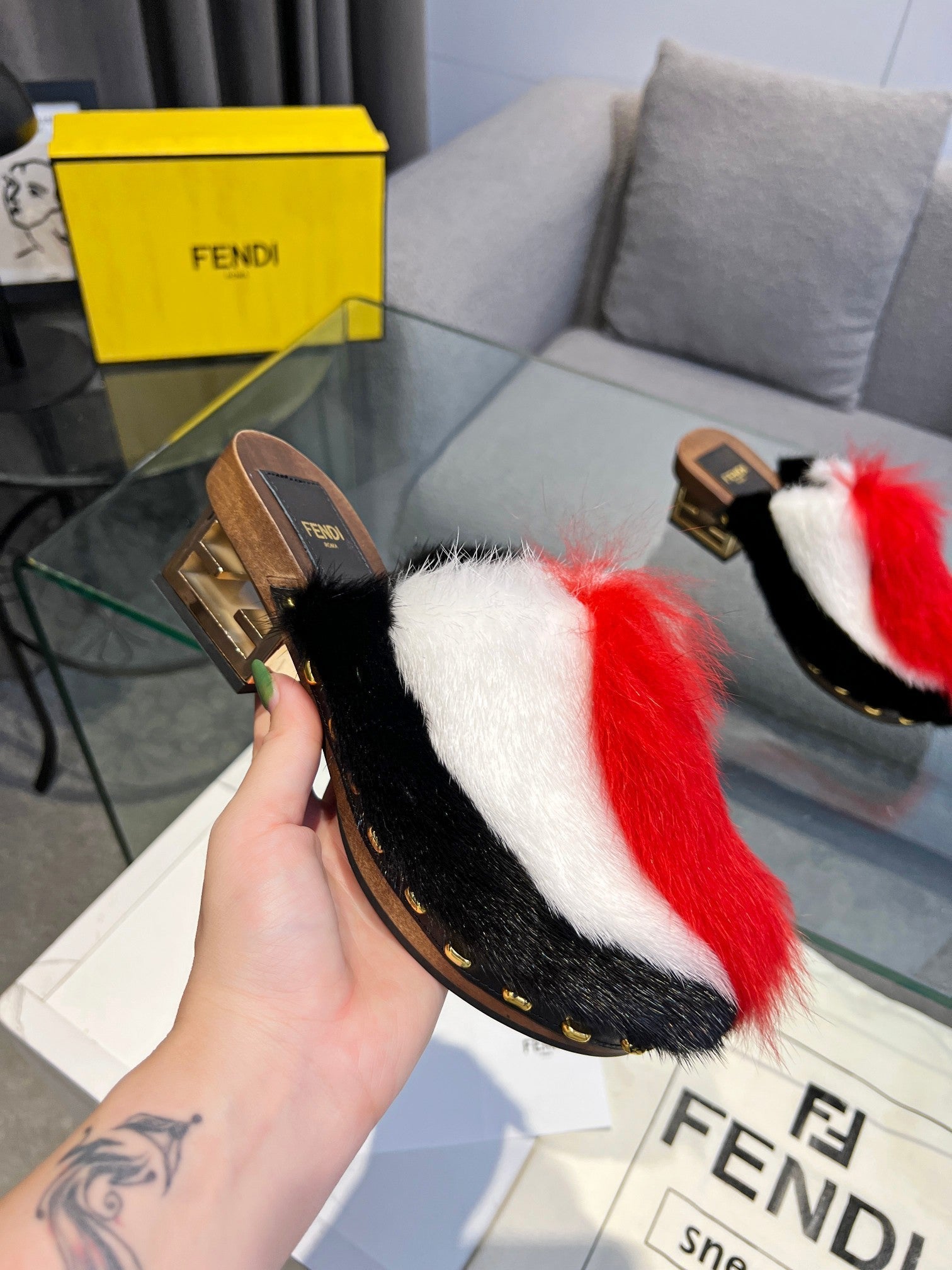 Luxury Shoes - FED - 179