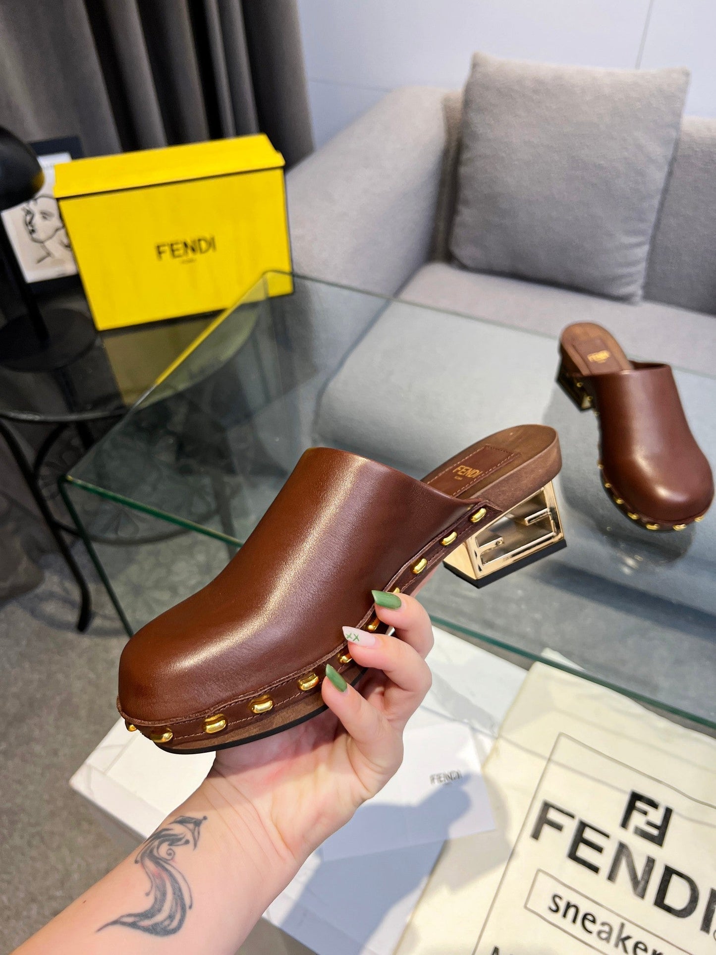 Luxury Shoes - FED - 177