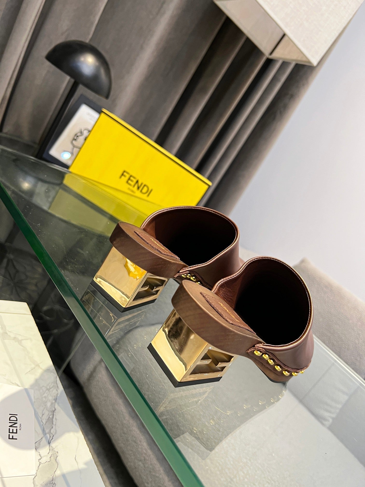 Luxury Shoes - FED - 177