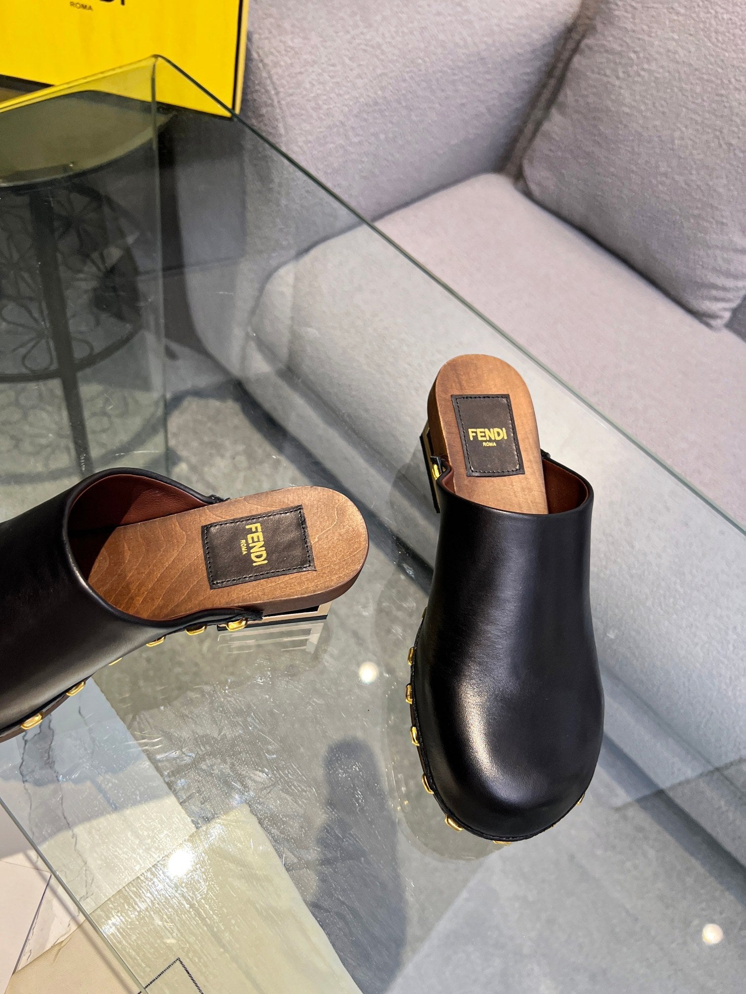 Luxury Shoes - FED - 176