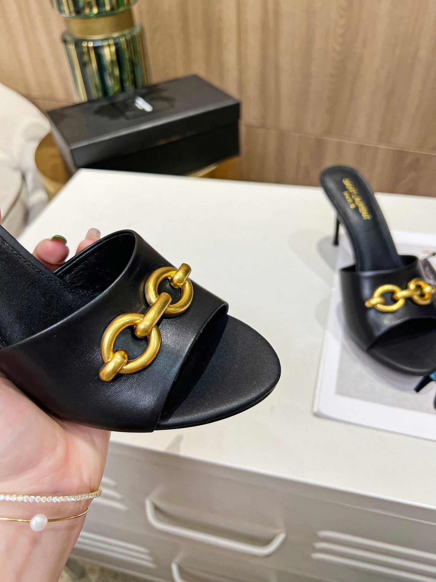 Luxury Shoes Sandals - SL - 211