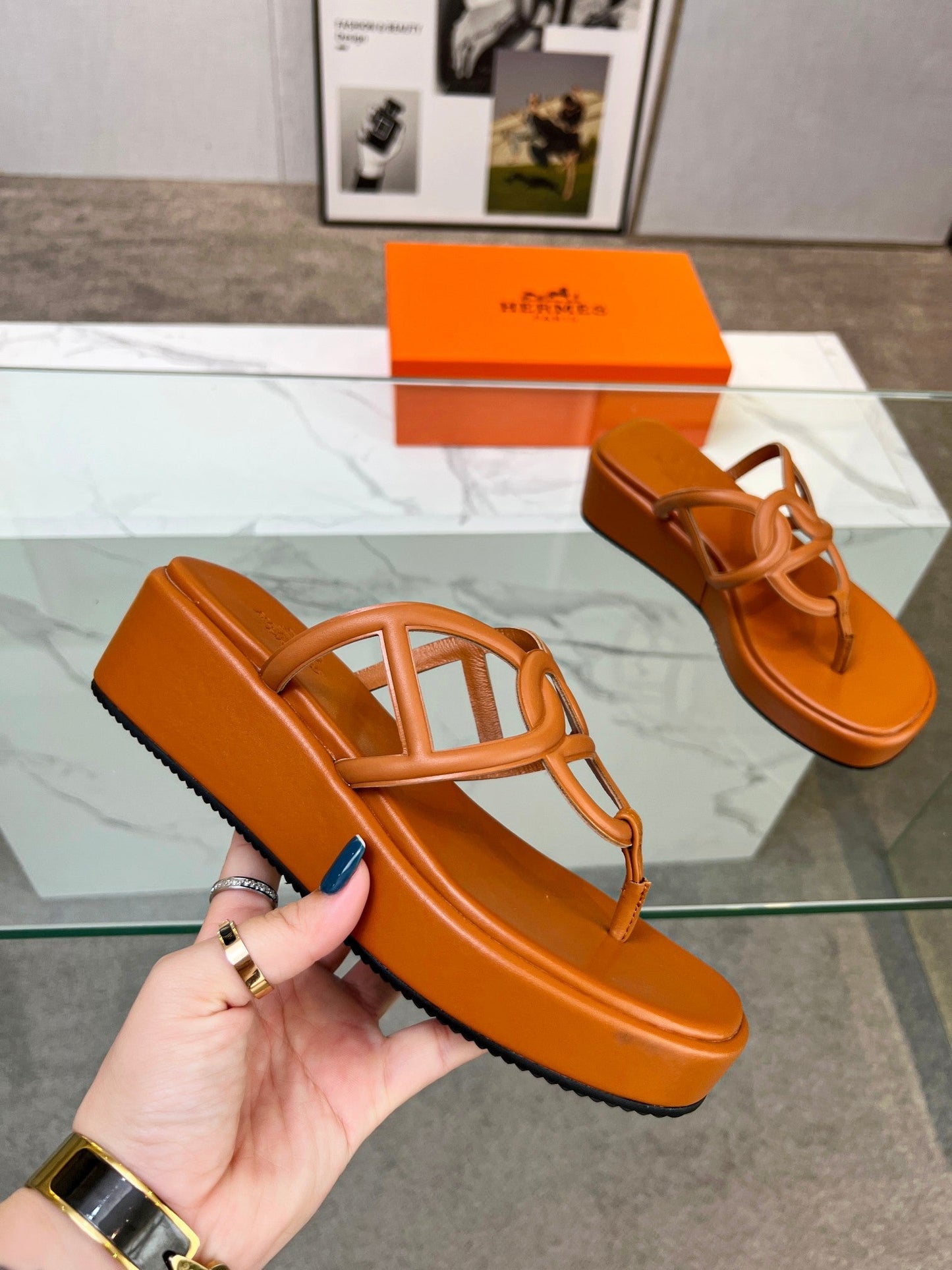 Luxury Shoes - HMS - 011