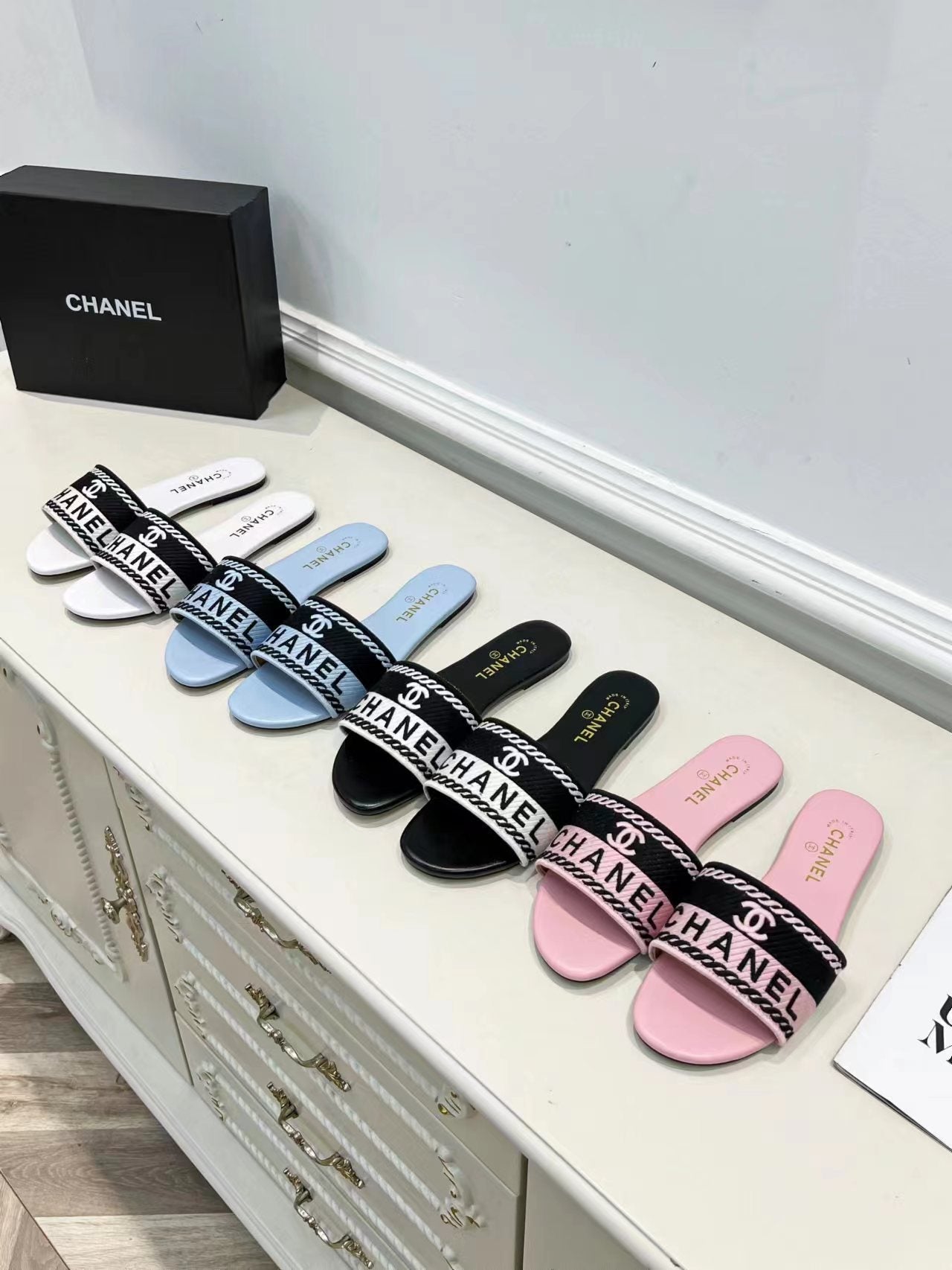 Luxury Shoes Sandals - CHL - 675