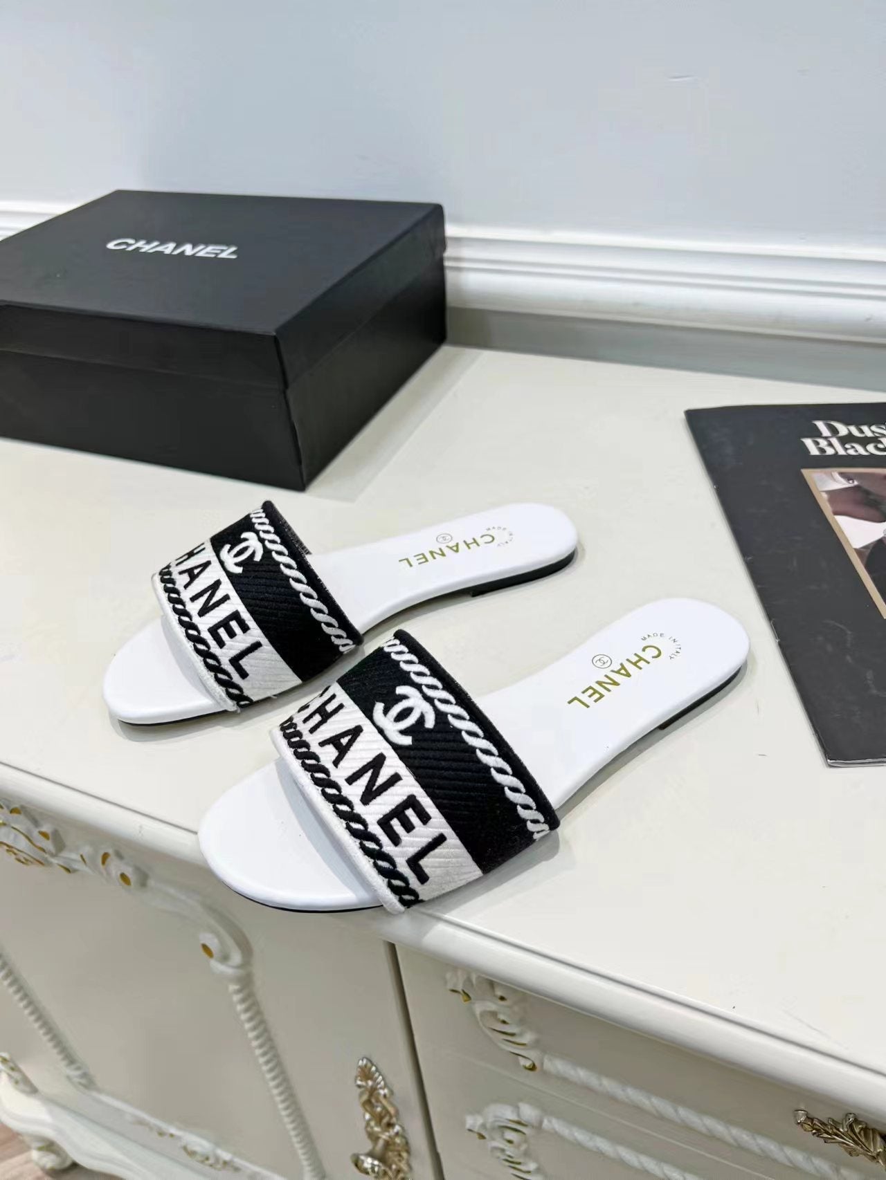 Luxury Shoes Sandals - CHL - 675