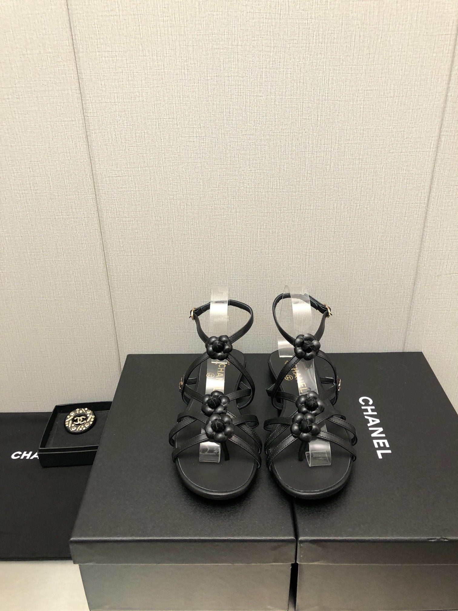 Luxury Shoes Sandals - CHL - 637