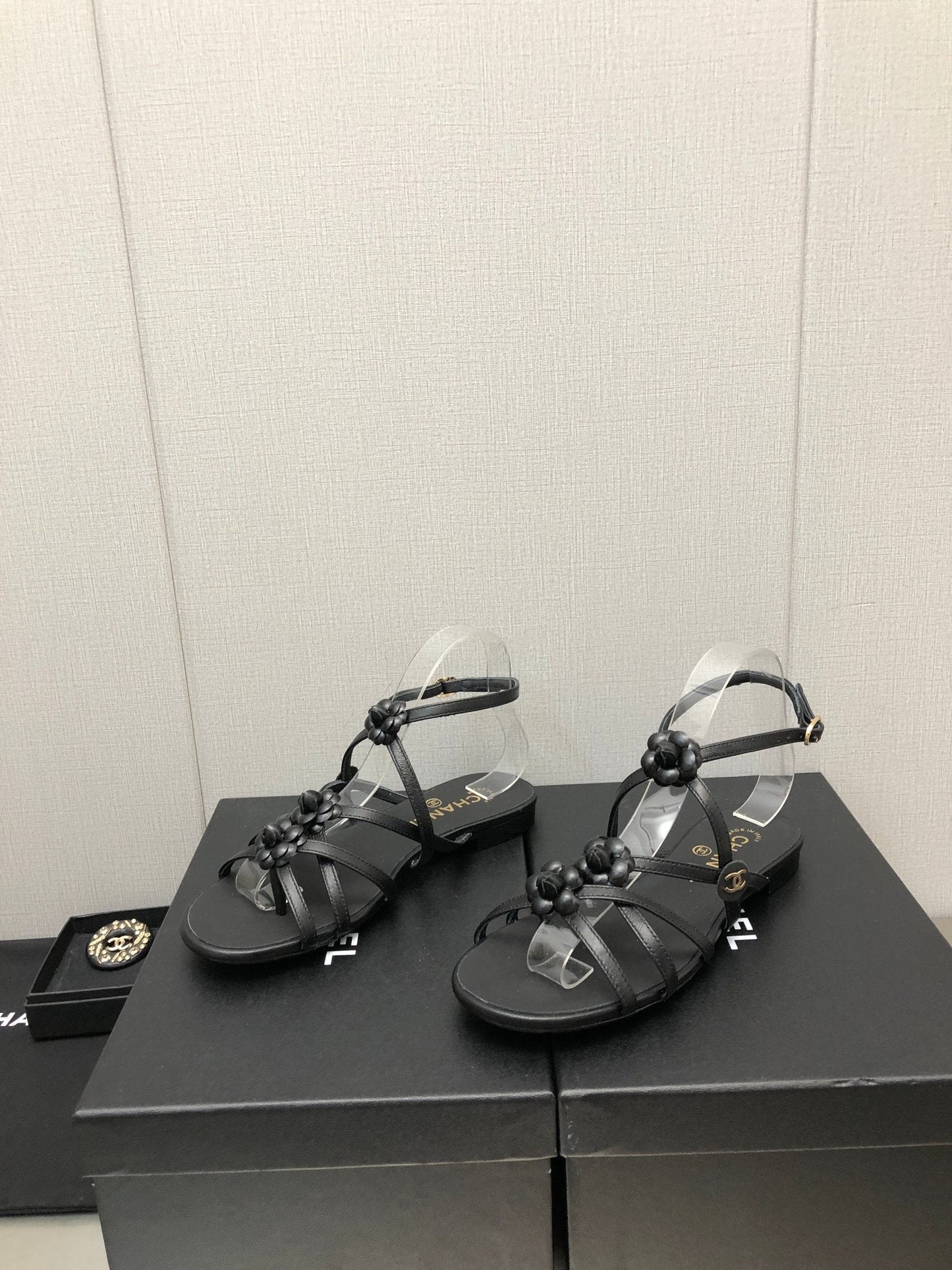 Luxury Shoes Sandals - CHL - 637