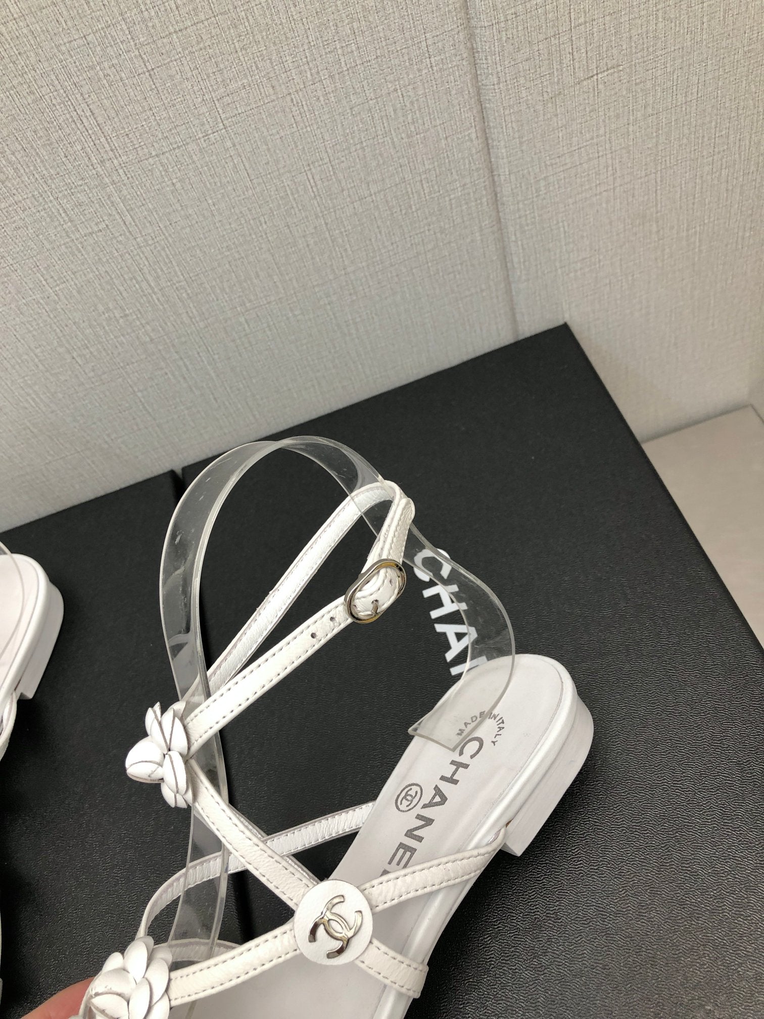 Luxury Shoes Sandals - CHL - 633