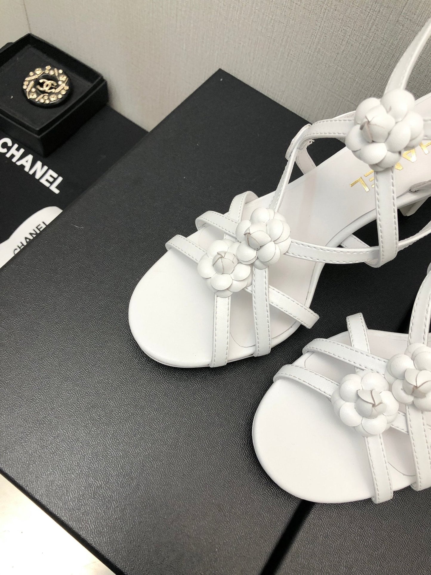 Luxury Shoes Sandals - CHL - 640