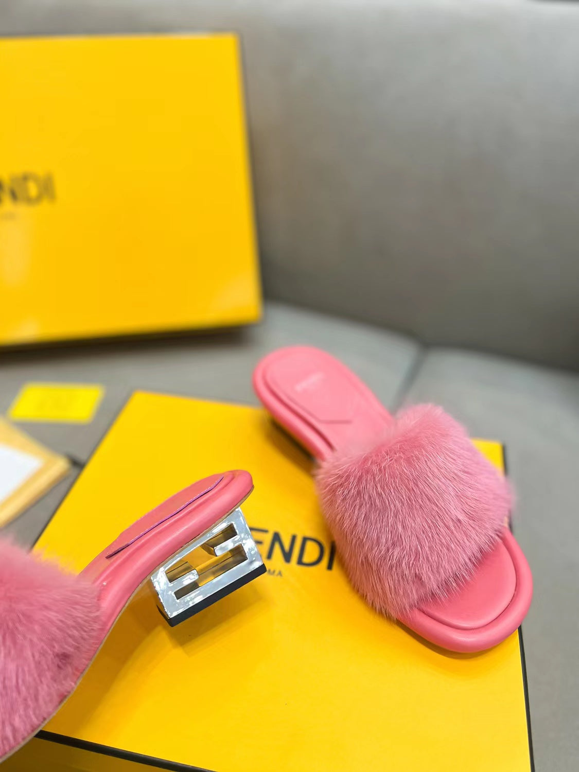 Luxury Shoes - FED - 142