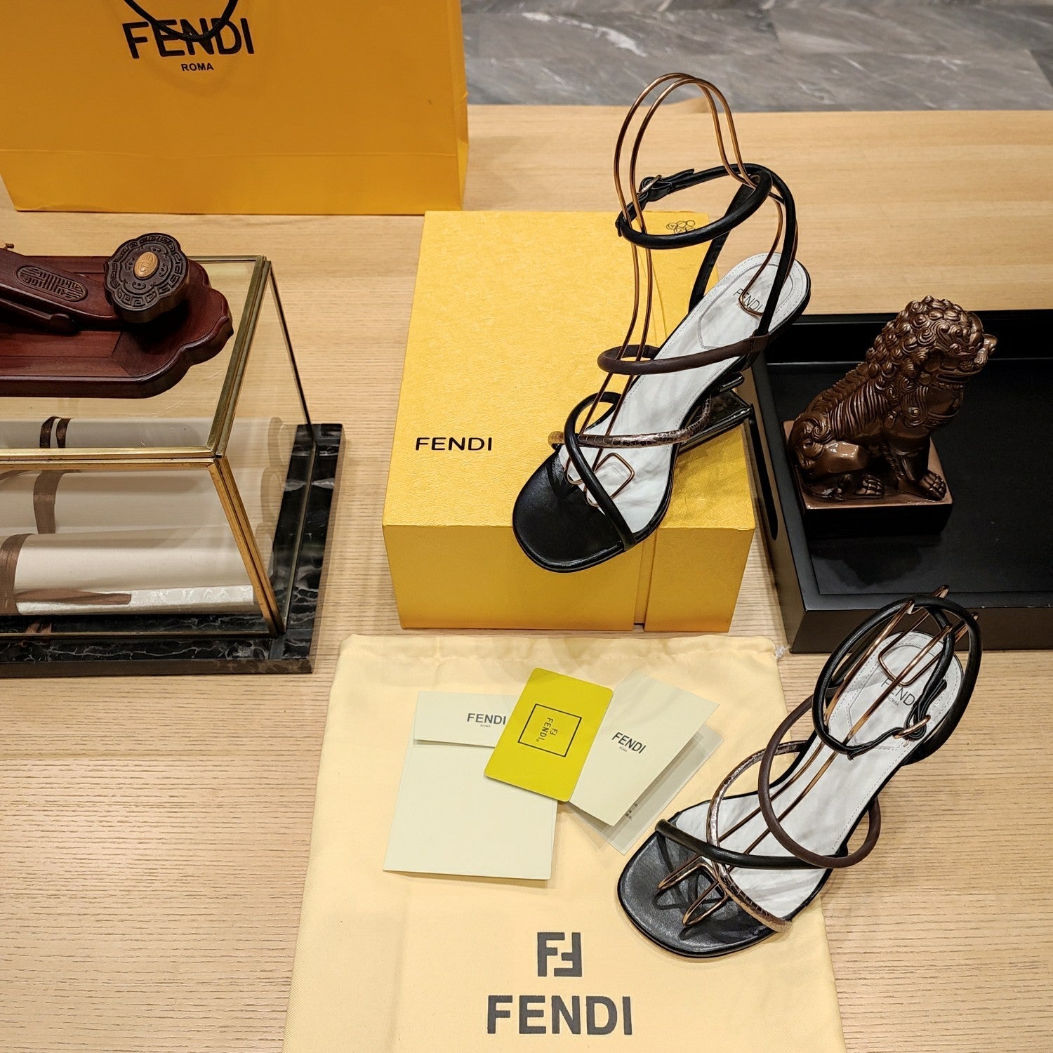 Luxury Shoes - FED - 129
