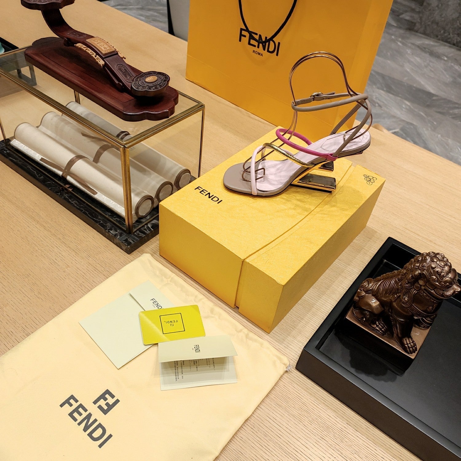 Luxury Shoes - FED - 132