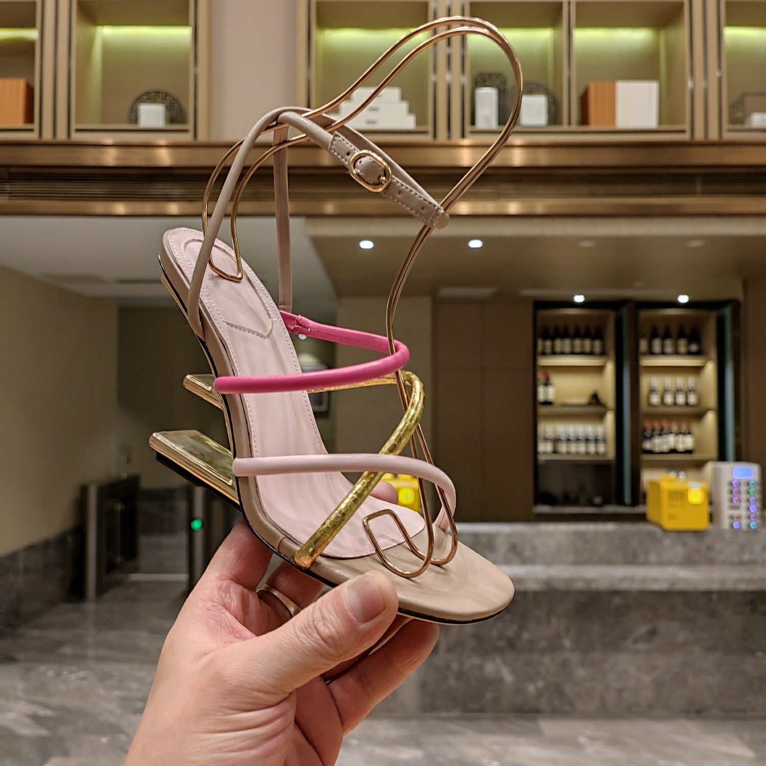 Luxury Shoes - FED - 132