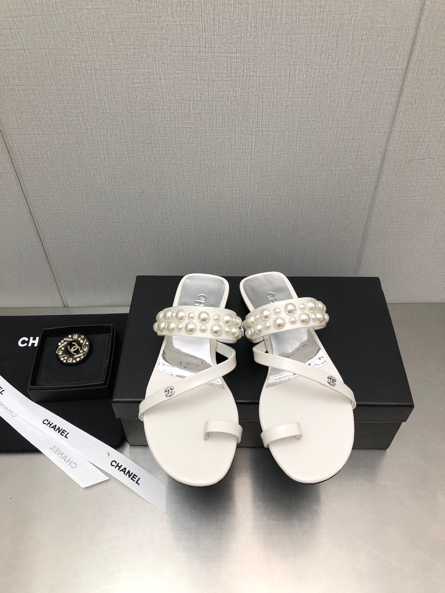 Luxury Shoes Sandals - CHL - 566