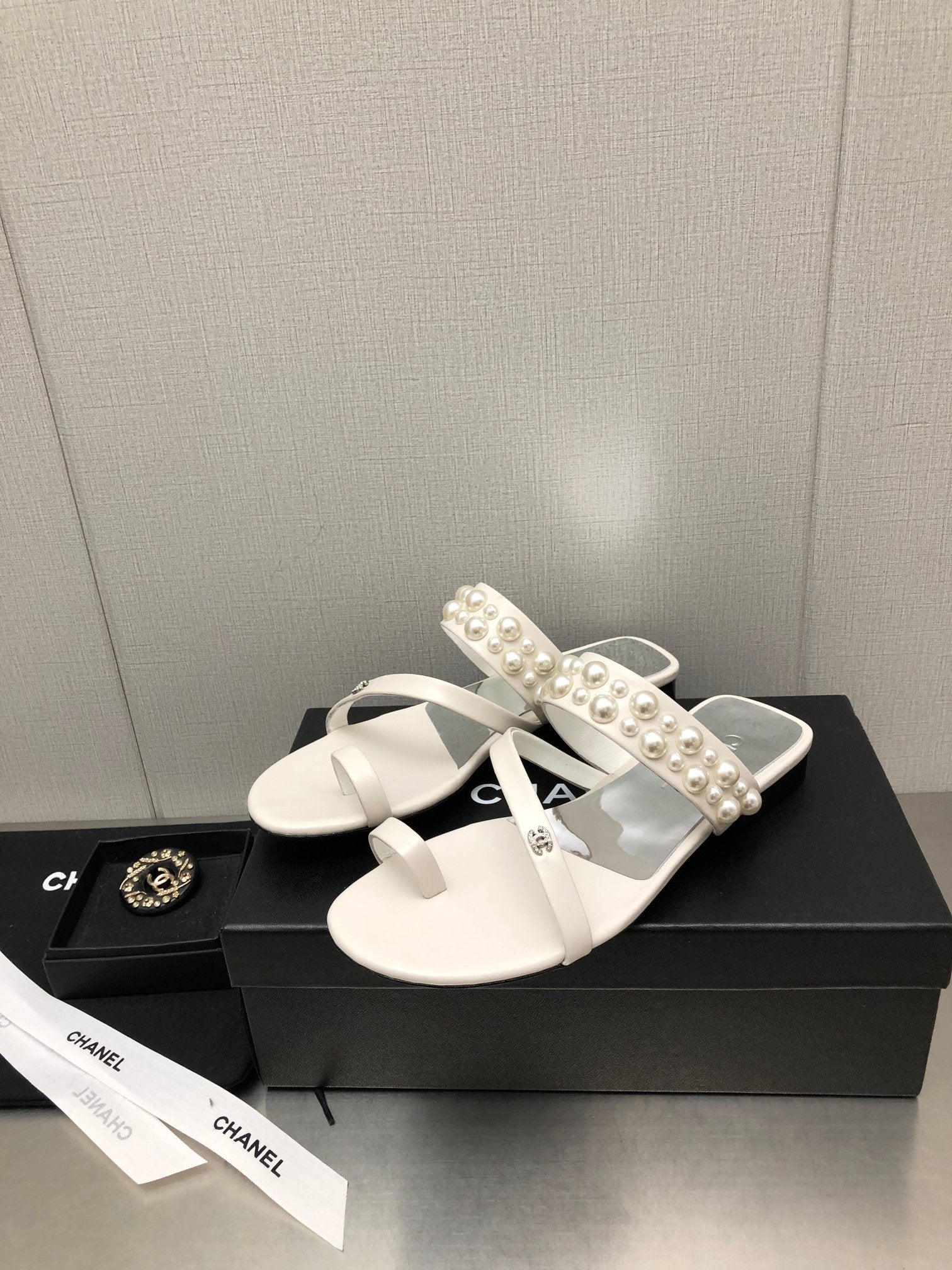 Luxury Shoes Sandals - CHL - 566