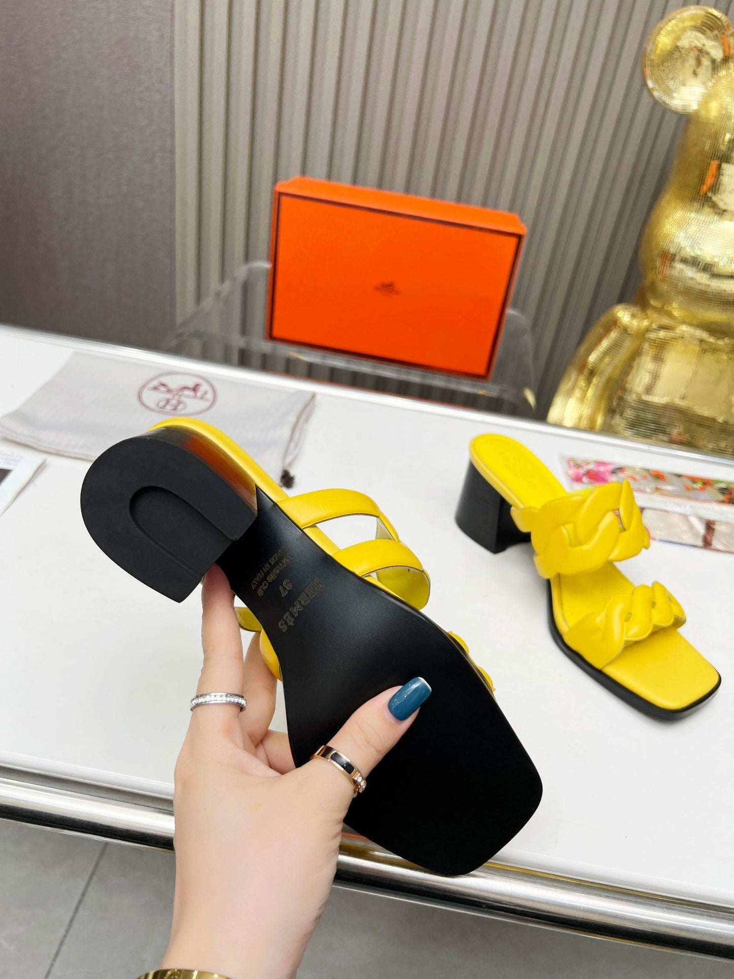 Luxury Shoes - HMS - 171