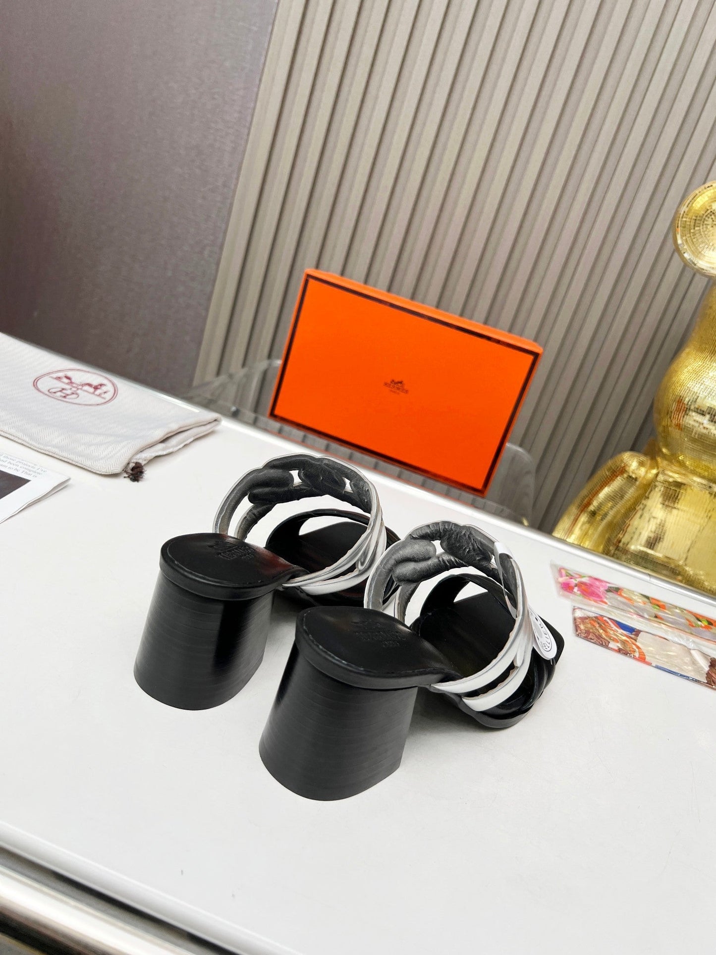 Luxury Shoes - HMS - 170