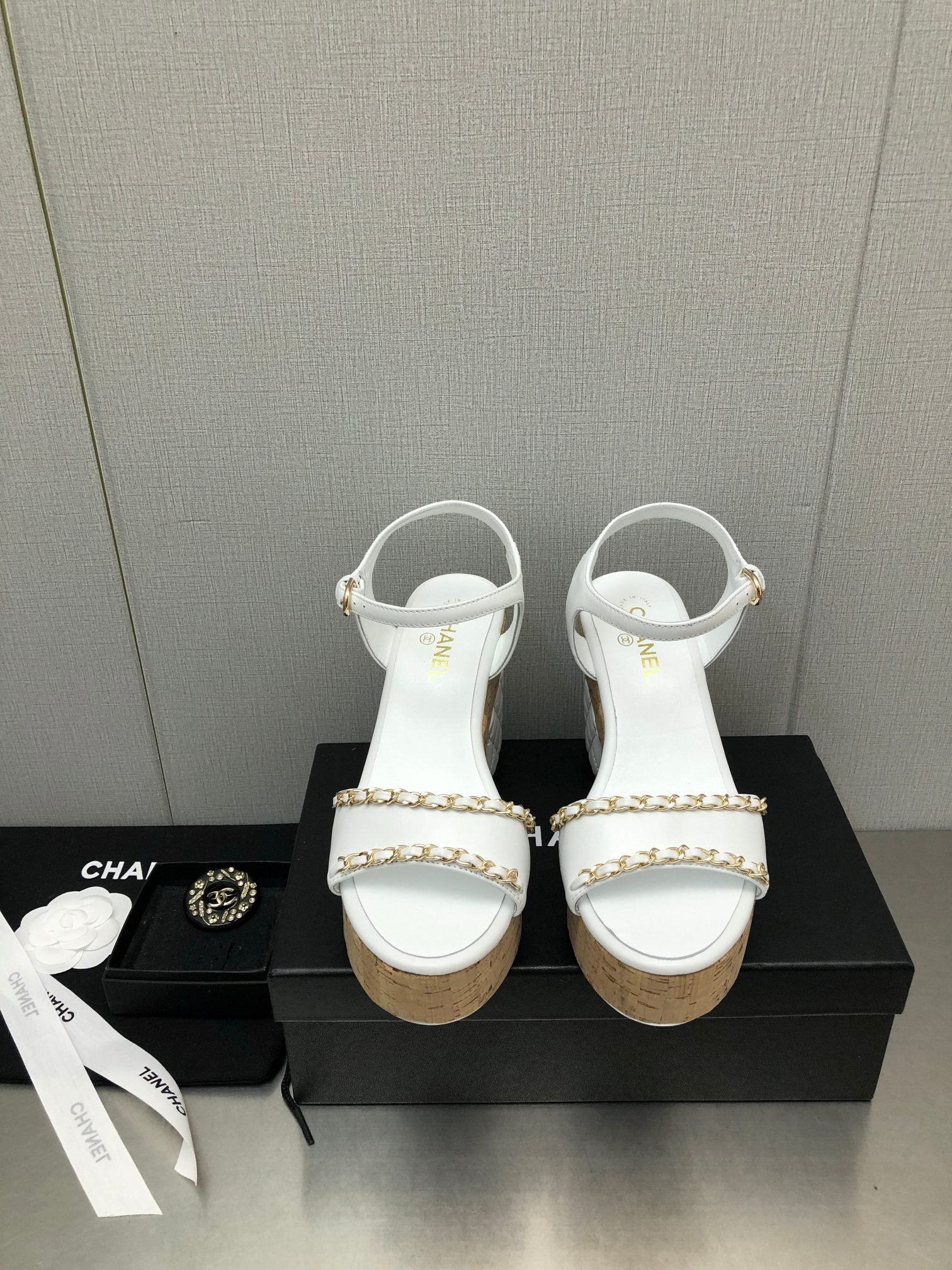 Luxury Shoes Sandals - CHL - 548