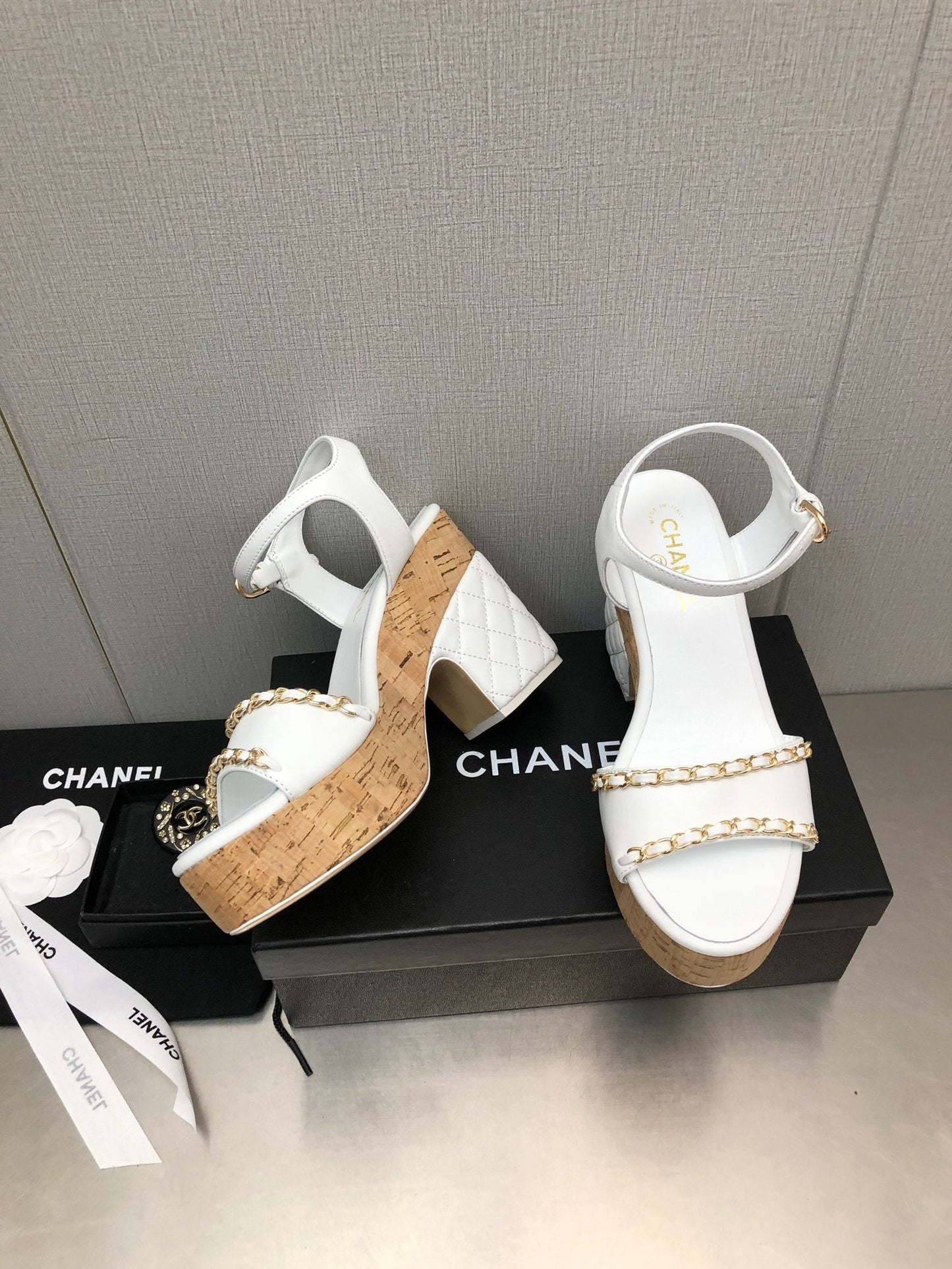 Luxury Shoes Sandals - CHL - 548