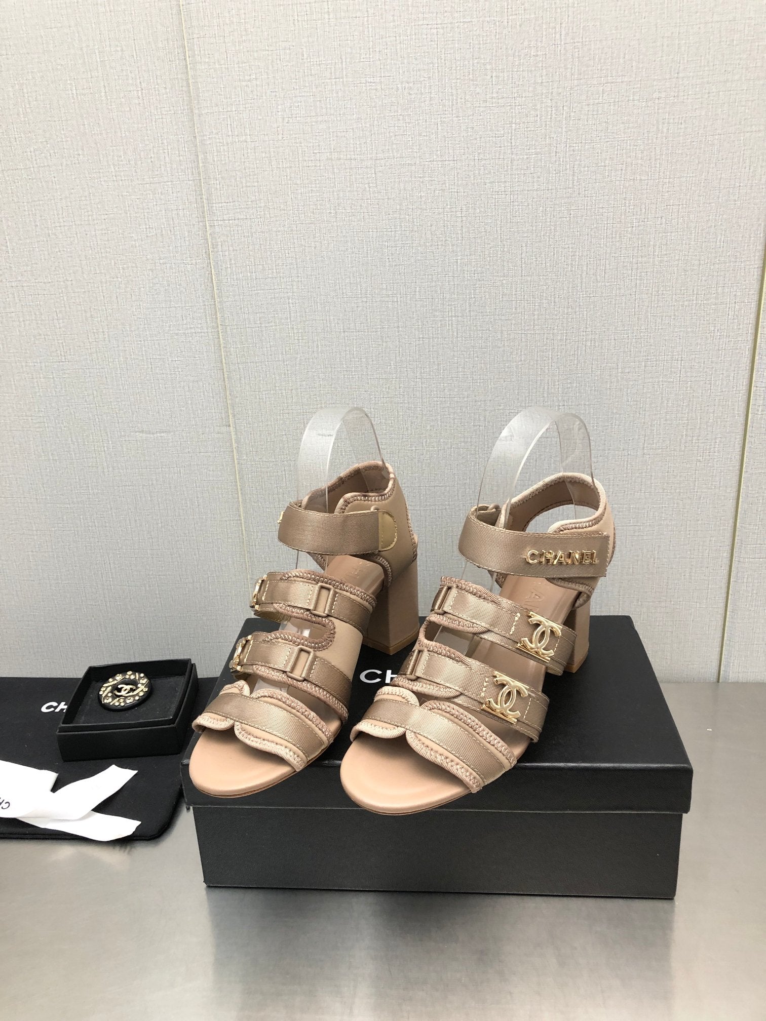 Luxury Shoes Sandals - CHL - 461