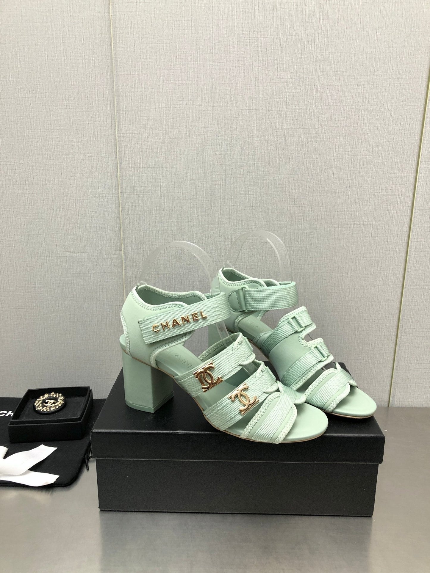 Luxury Shoes Sandals - CHL - 462