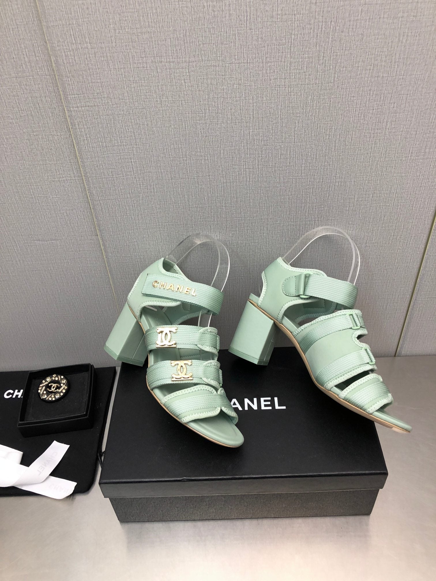 Luxury Shoes Sandals - CHL - 462