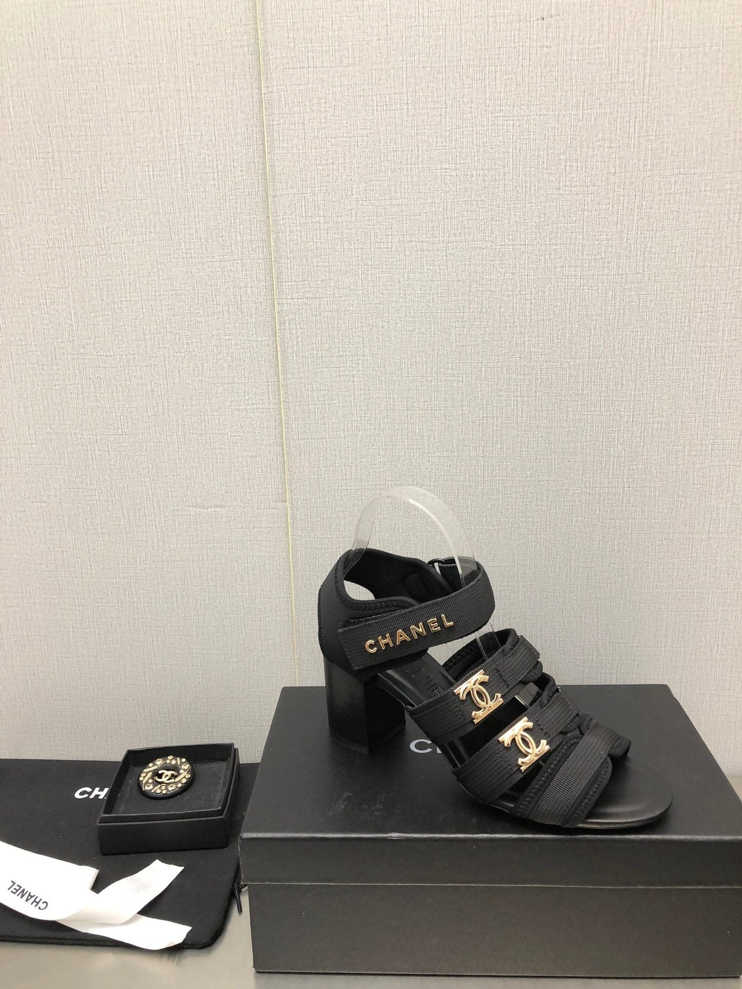 Luxury Shoes Sandals - CHL - 463