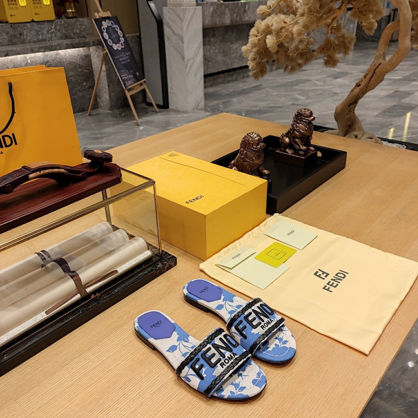 Luxury Shoes - FED - 032