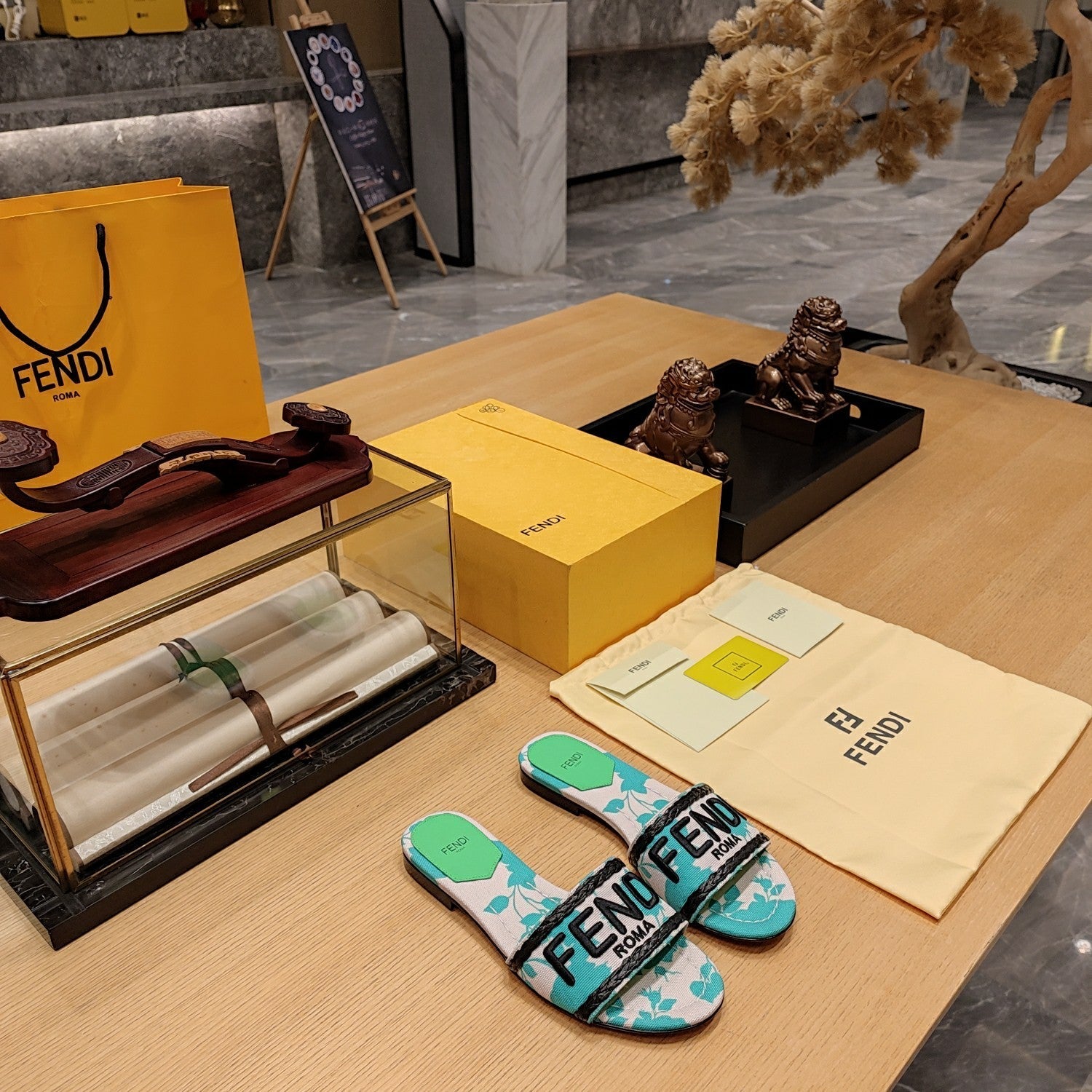 Luxury Shoes - FED - 033