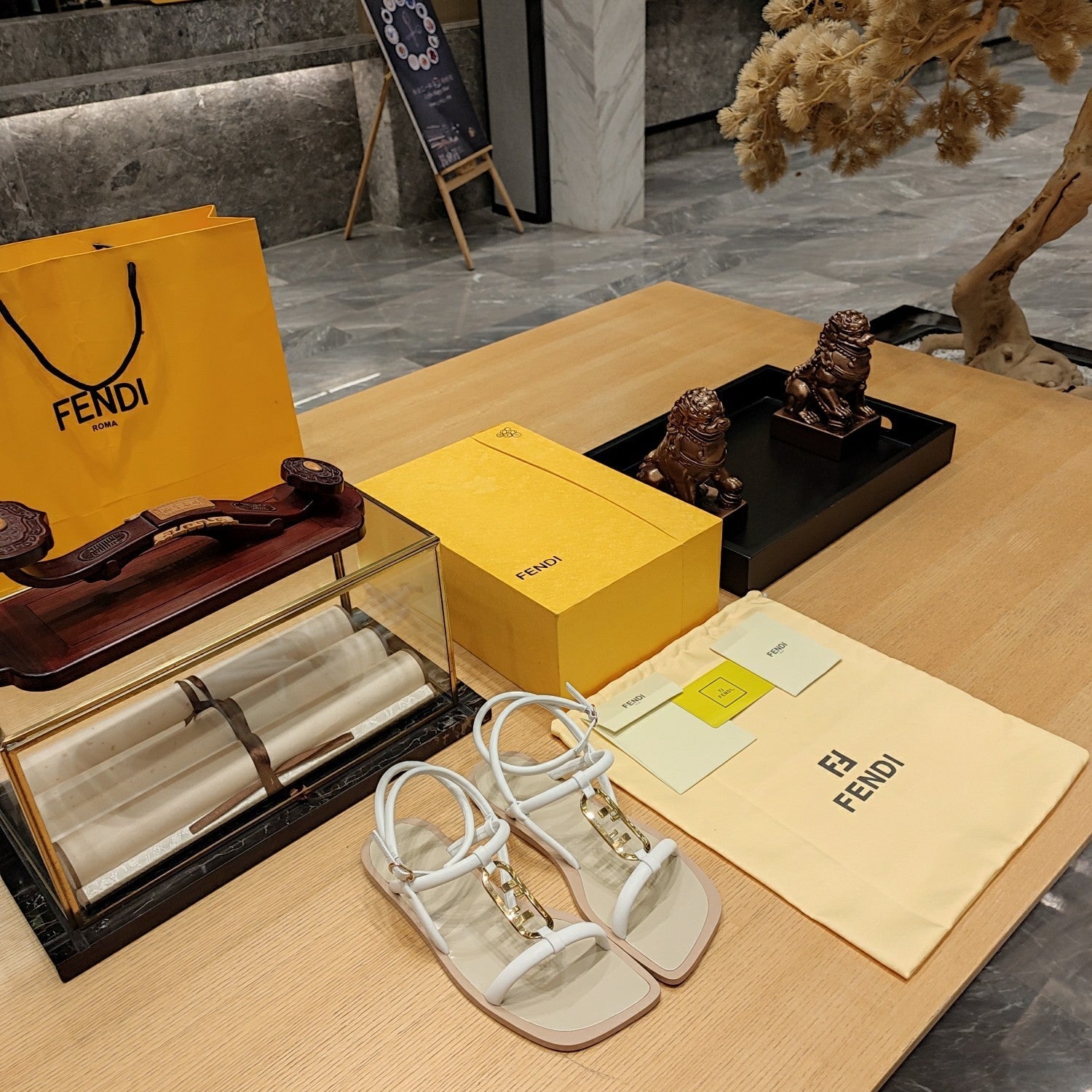 Luxury Shoes - FED - 036