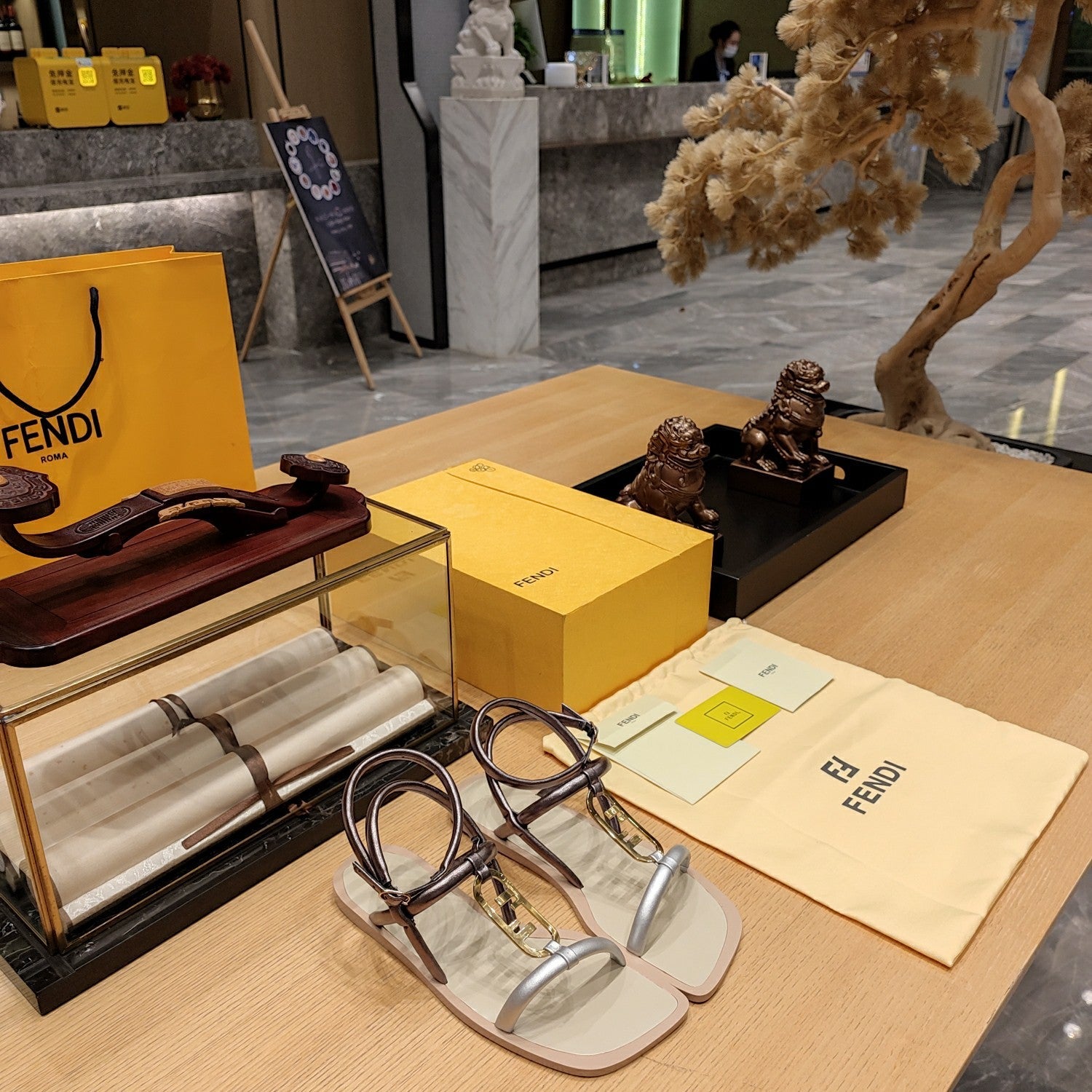 Luxury Shoes - FED - 038