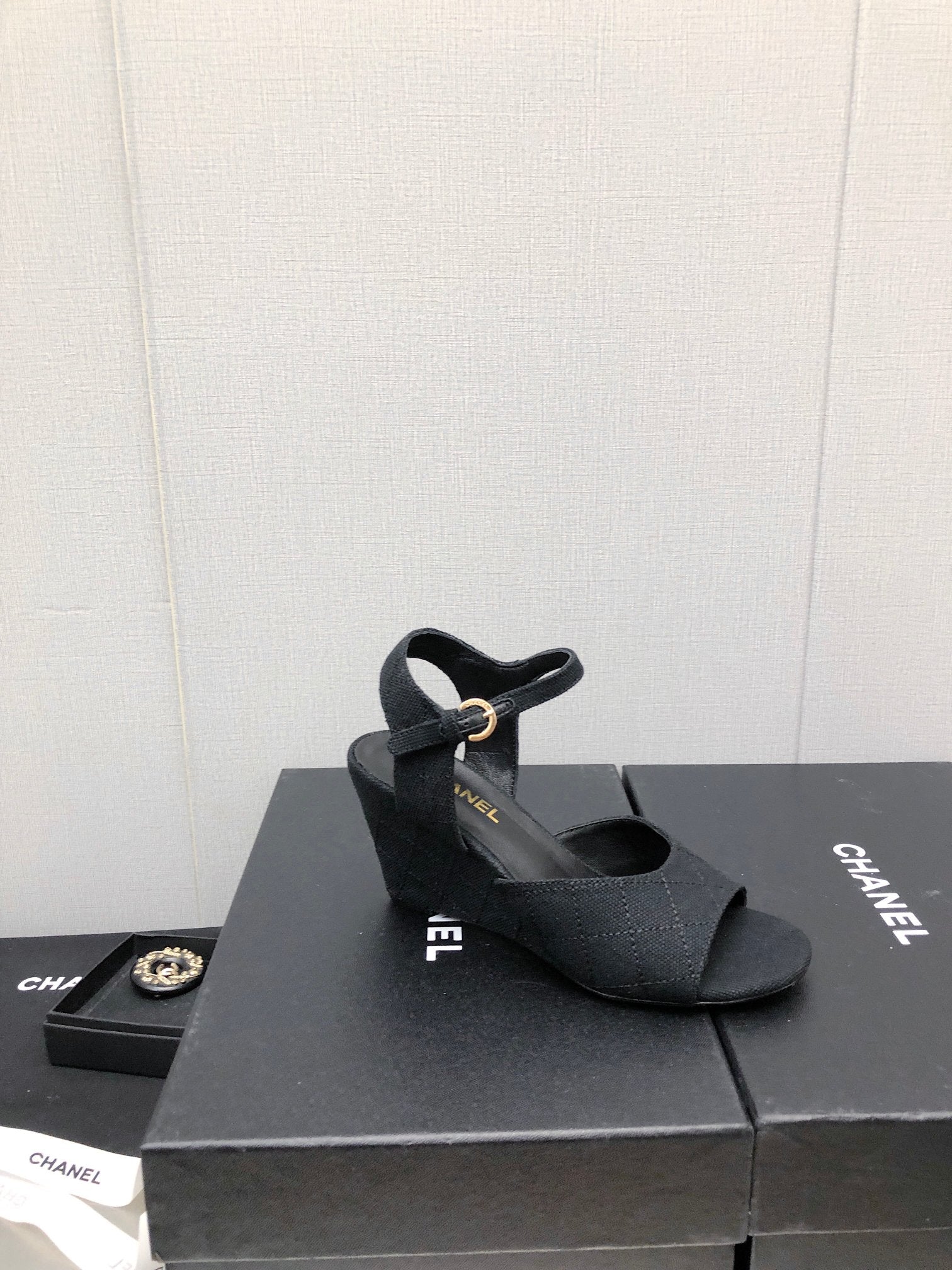 Luxury Shoes Sandals - CHL - 271