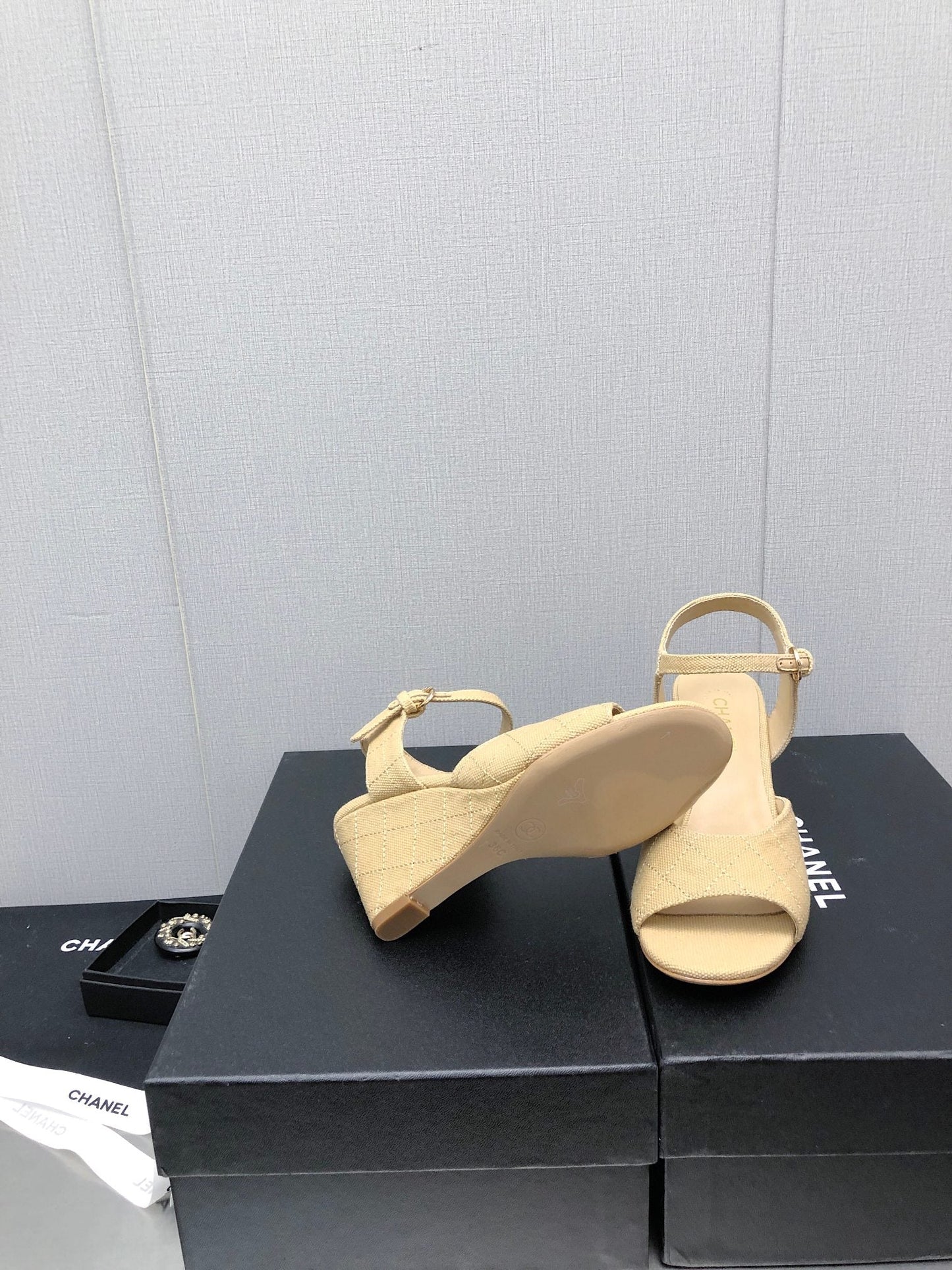 Luxury Shoes Sandals - CHL - 268