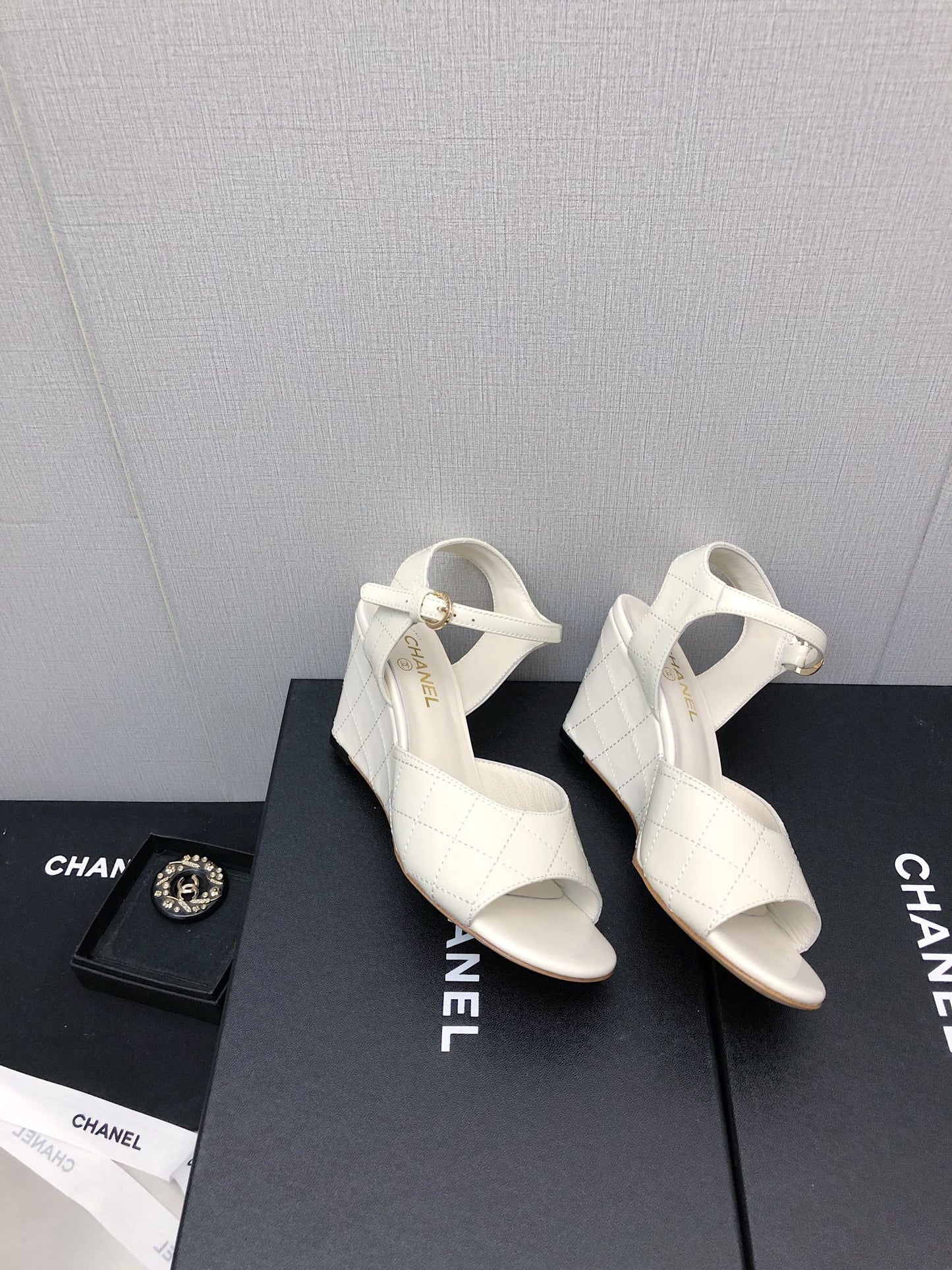 Luxury Shoes Sandals - CHL - 275