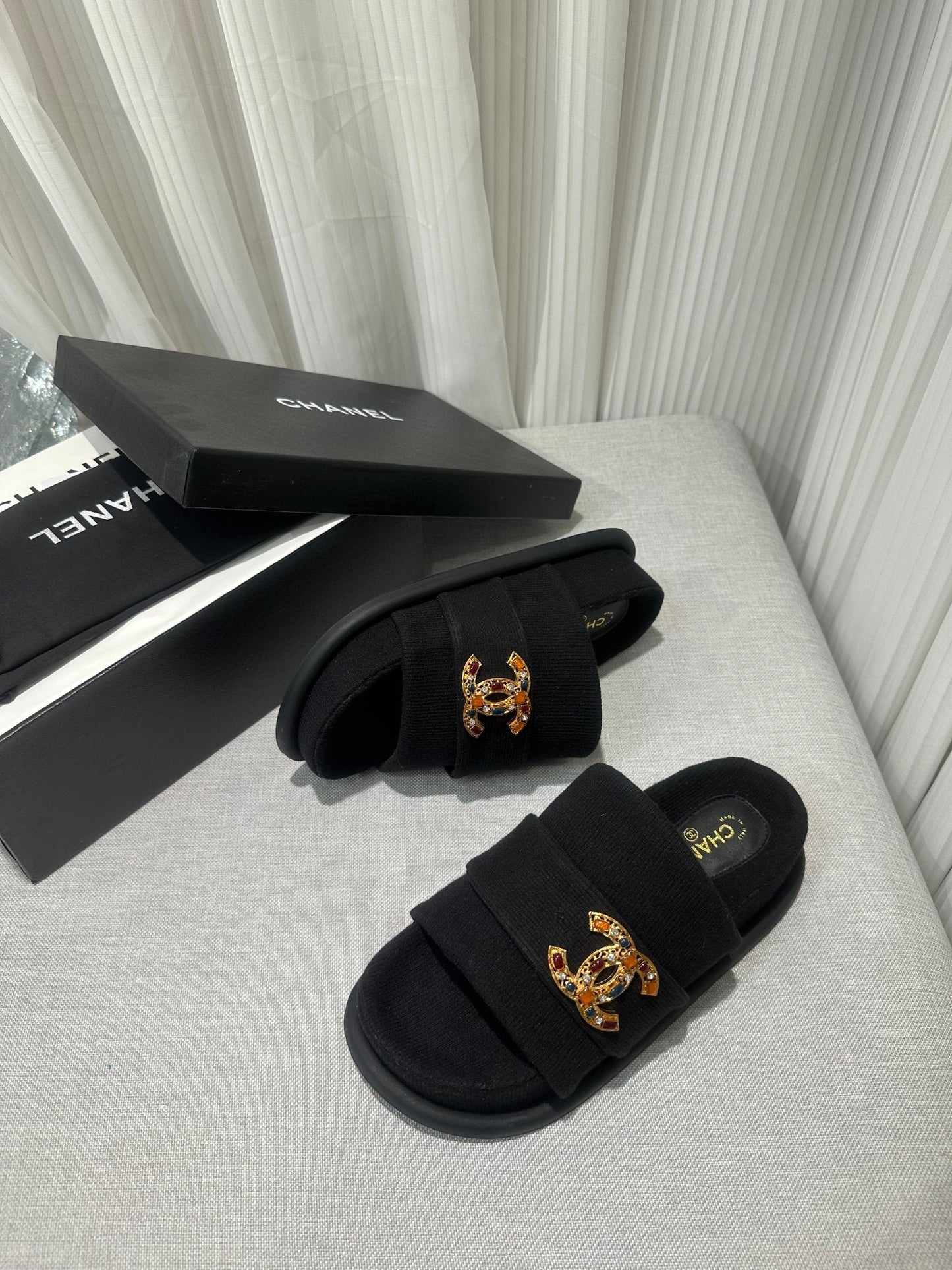 Luxury Shoes Sandals - CHL - 246