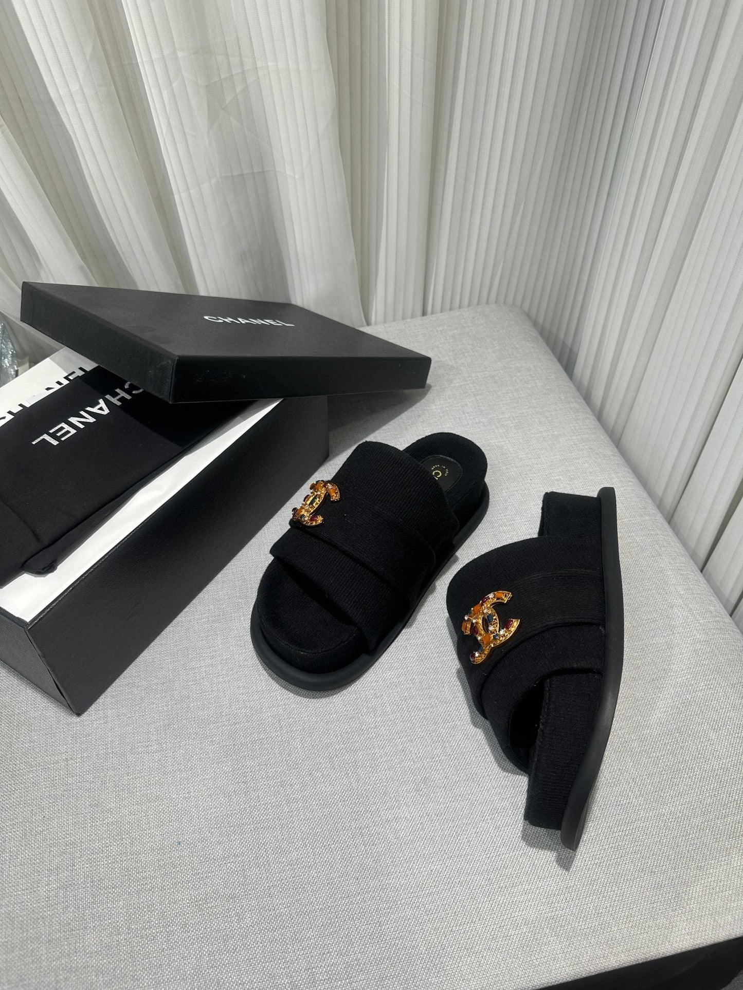 Luxury Shoes Sandals - CHL - 246