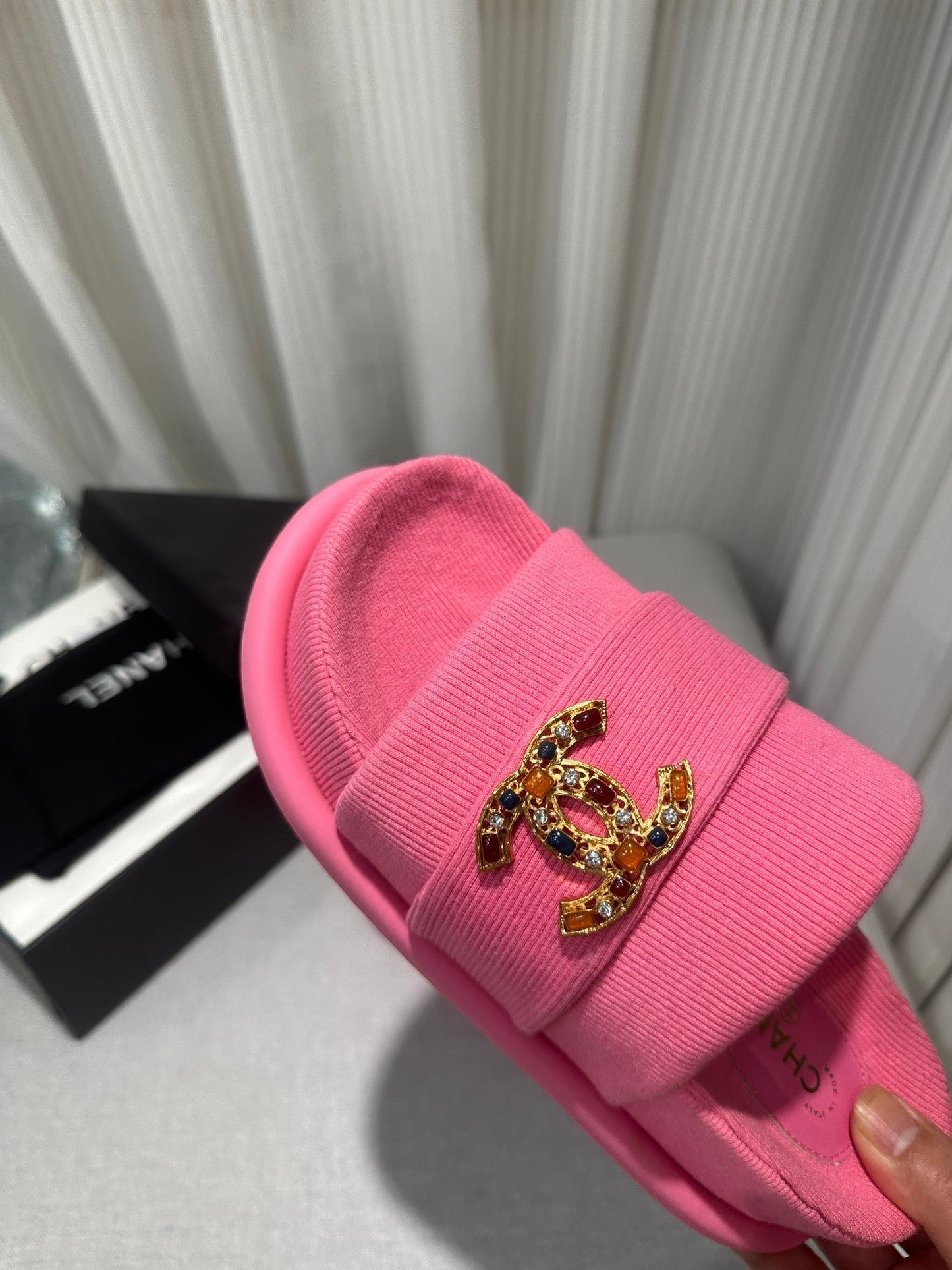 Luxury Shoes Sandals - CHL - 250