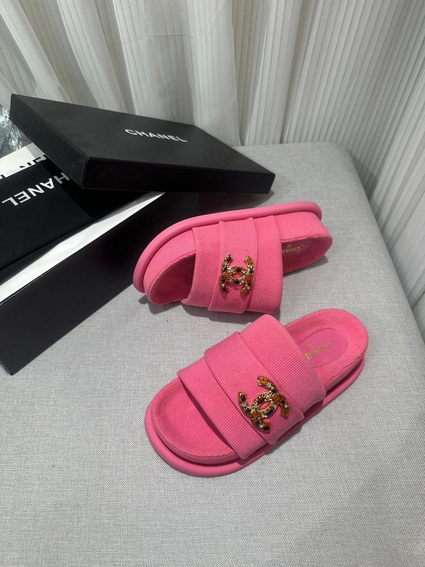 Luxury Shoes Sandals - CHL - 250