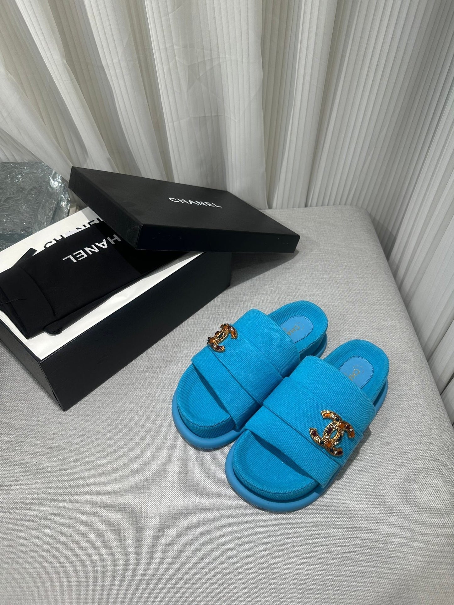 Luxury Shoes Sandals - CHL - 251